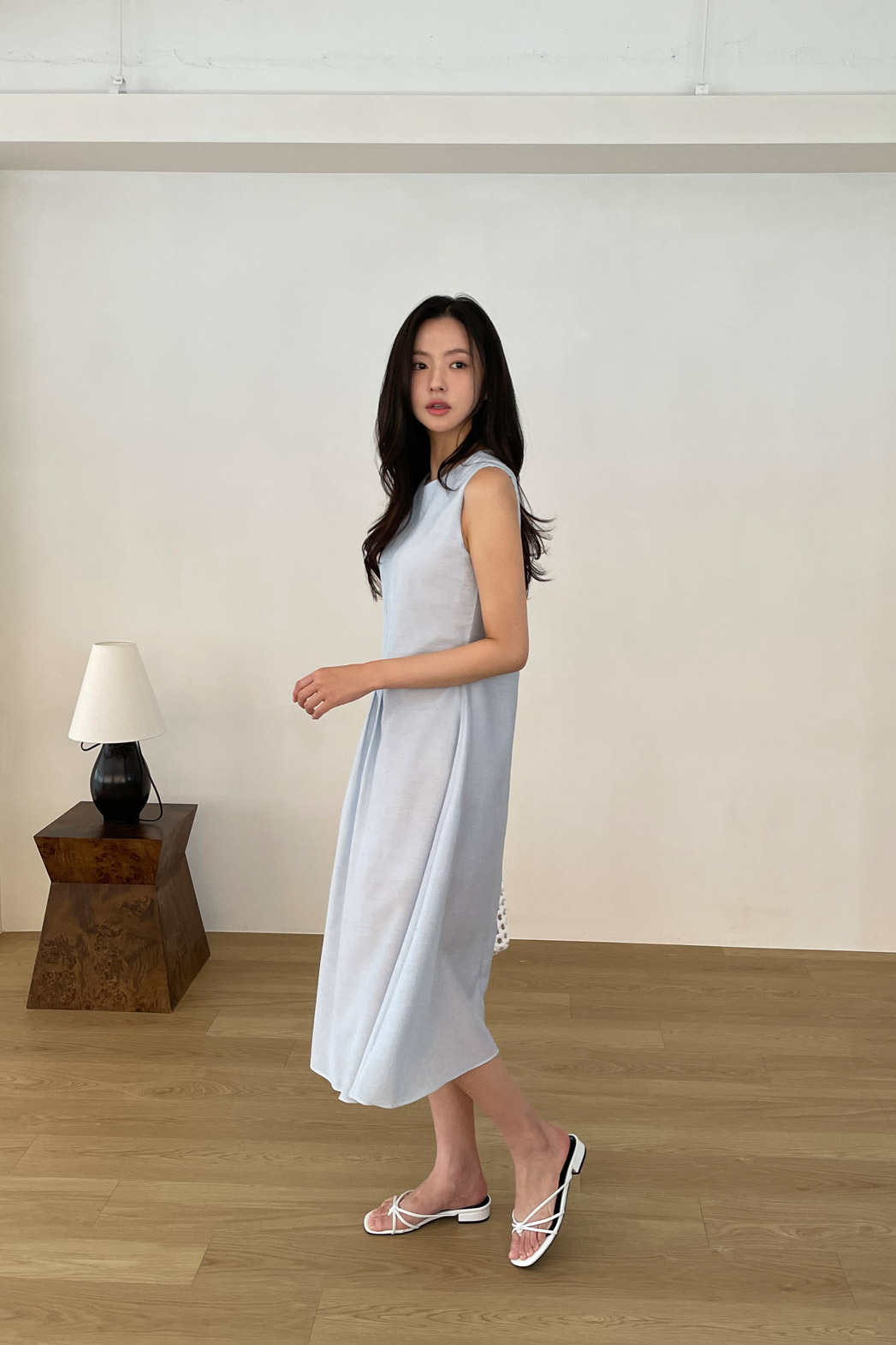 リネン混ラウンドネックピンタックベーシックロング無地ワンピース春夏秋 | DHOLIC | 詳細画像11