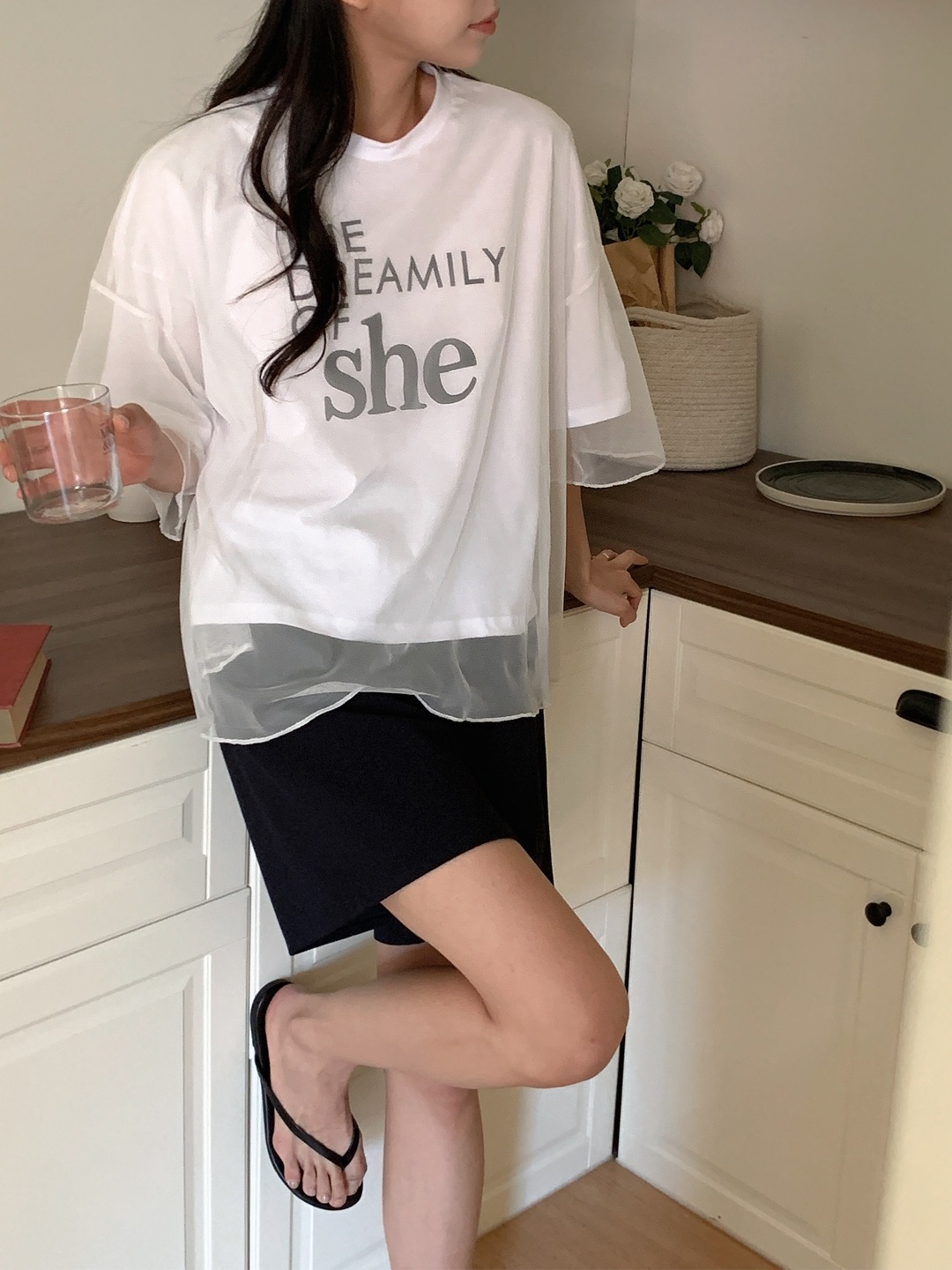 コンビラウンドネックボクシーレイヤード風ルーズ半袖ロゴTシャツ | 詳細画像4
