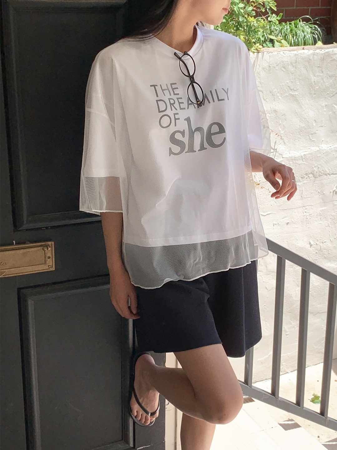 コンビラウンドネックボクシーレイヤード風ルーズ半袖ロゴTシャツ | 詳細画像10
