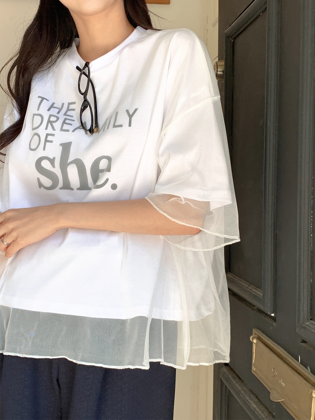 コンビラウンドネックボクシーレイヤード風ルーズ半袖ロゴTシャツ | 詳細画像11
