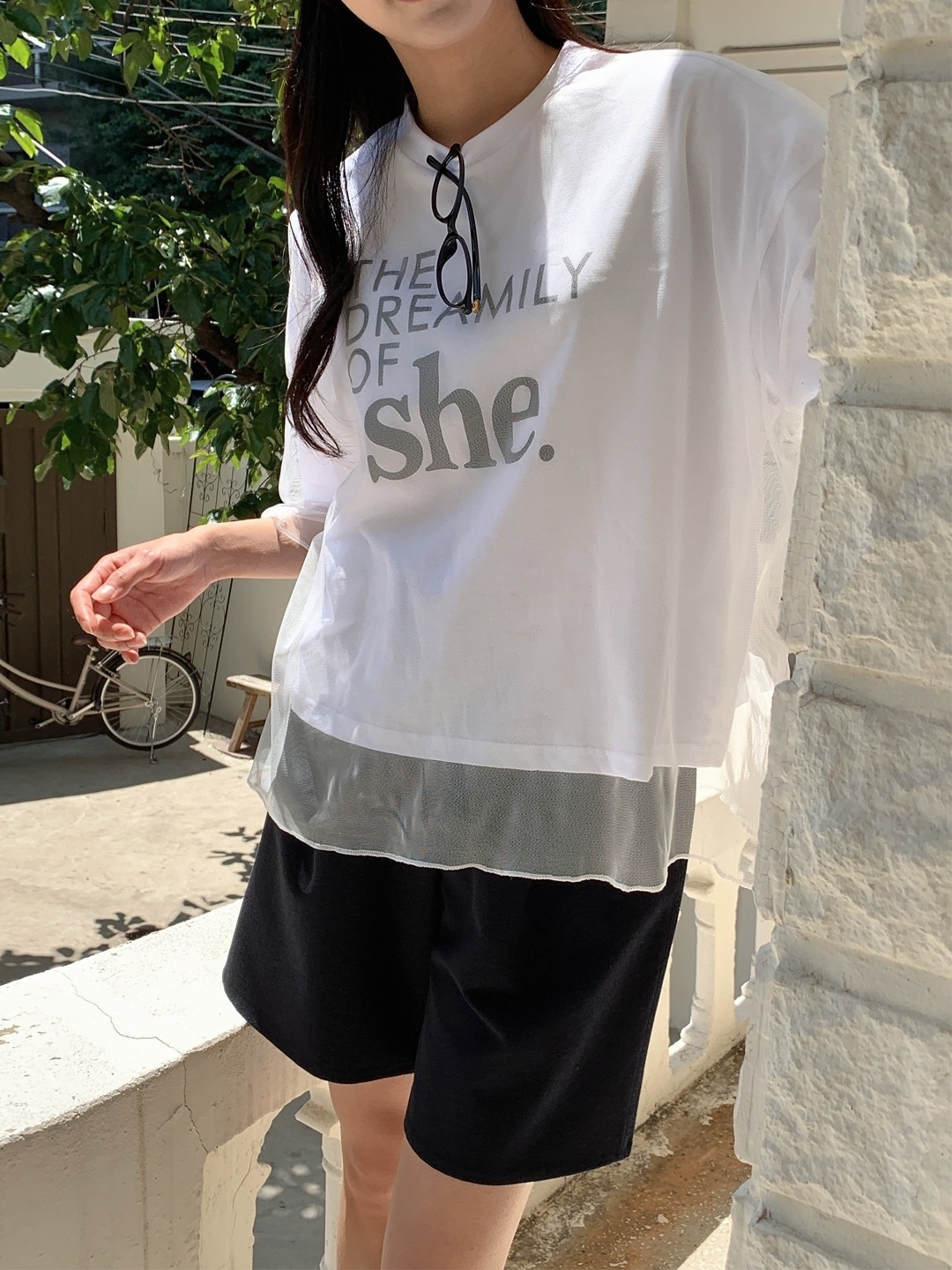 コンビラウンドネックボクシーレイヤード風ルーズ半袖ロゴTシャツ | 詳細画像12