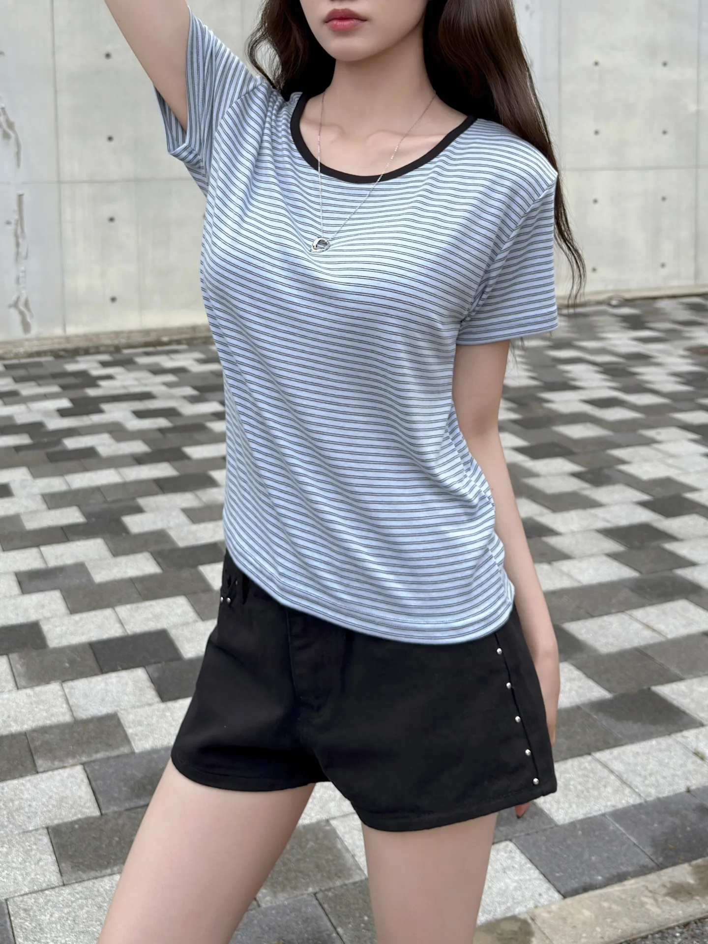 配色ラウンドネック半袖ボーダーTシャツ | 詳細画像1