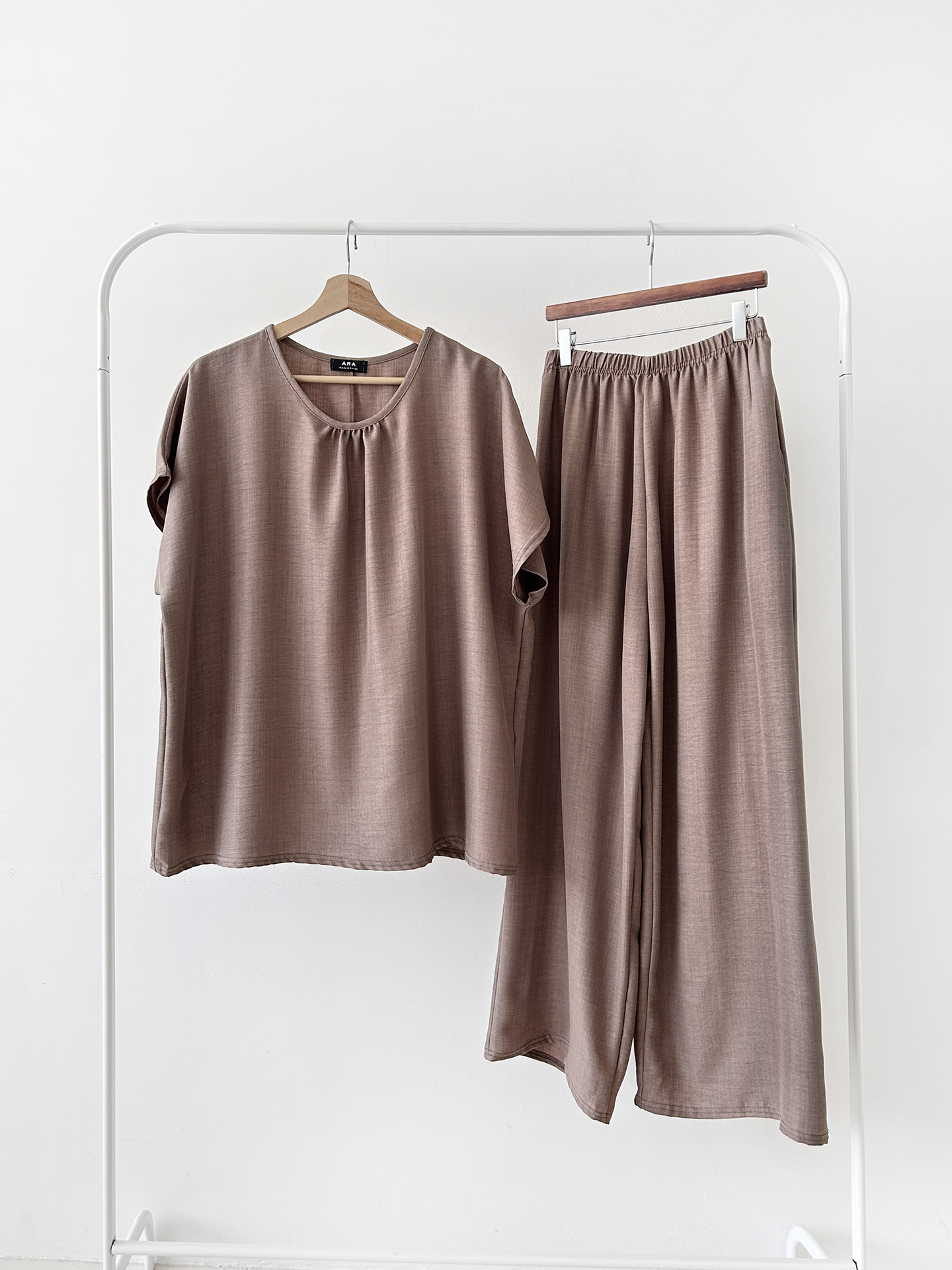 ラウンドネックシャーリングウエストゴムオーバーサイズロング半袖ツーピース(トップス、ボトムス)パンツTシャツ | 詳細画像45