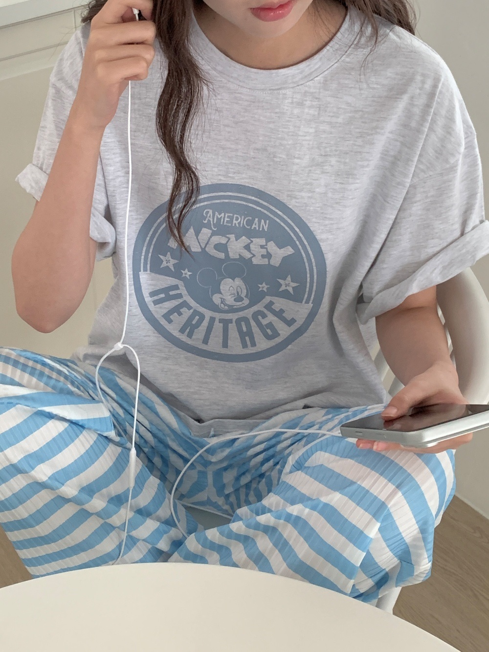 コットンラウンドネックボクシー半袖プリントTシャツ | 詳細画像3