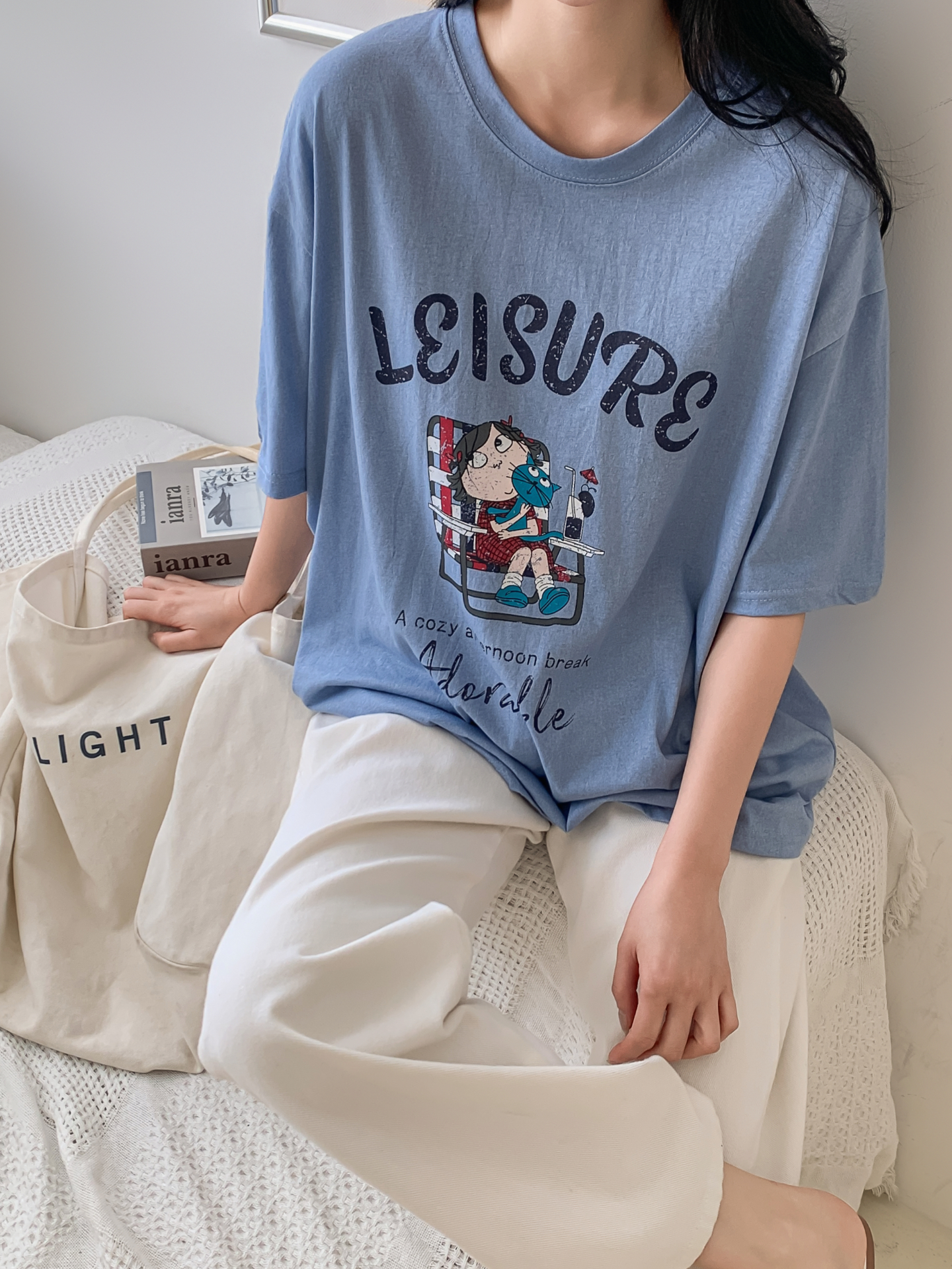 コットンラウンドネックボクシールーズ半袖ロゴTシャツ | レディース