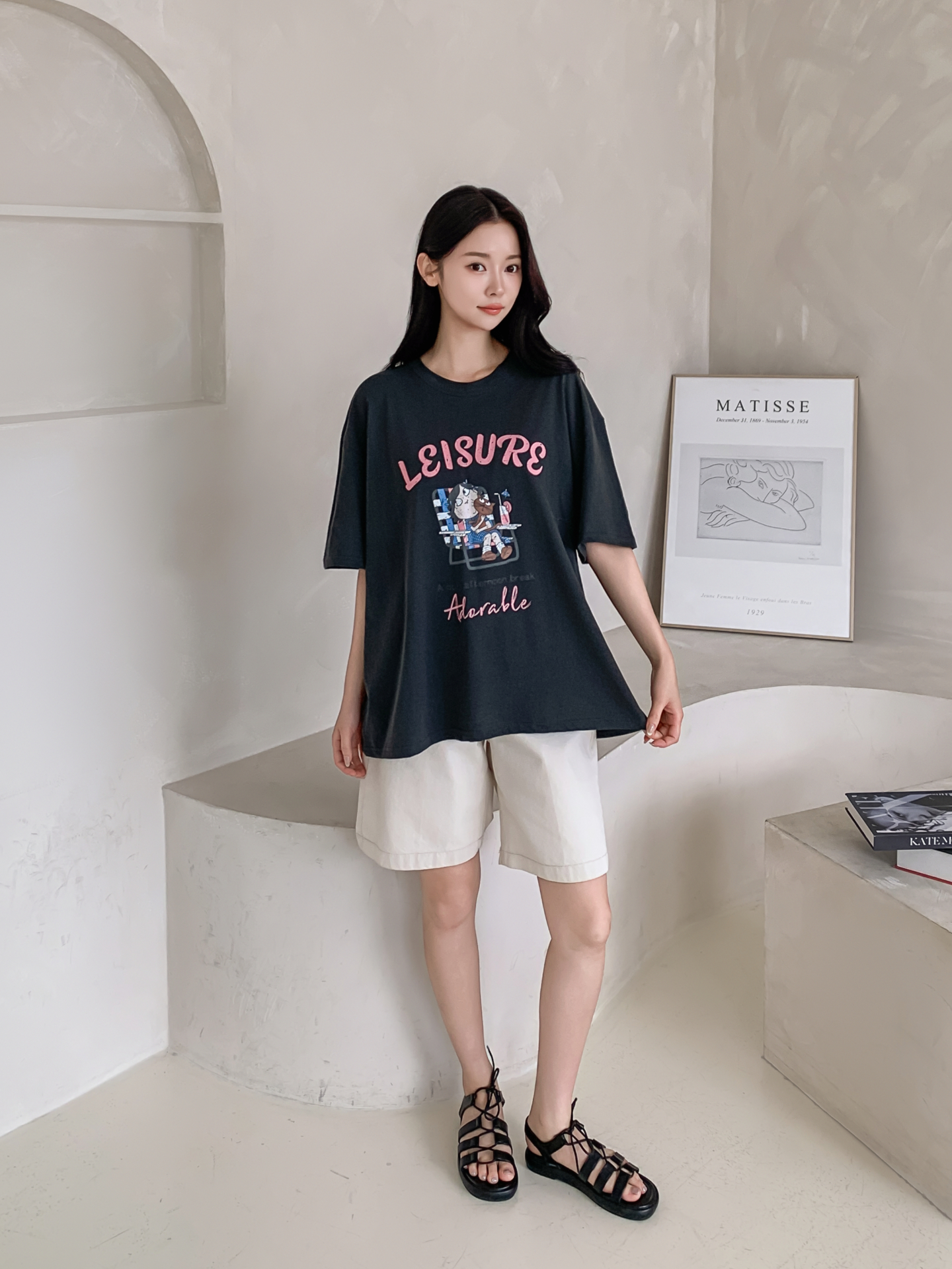 コットンラウンドネックボクシールーズ半袖ロゴTシャツ | 詳細画像4