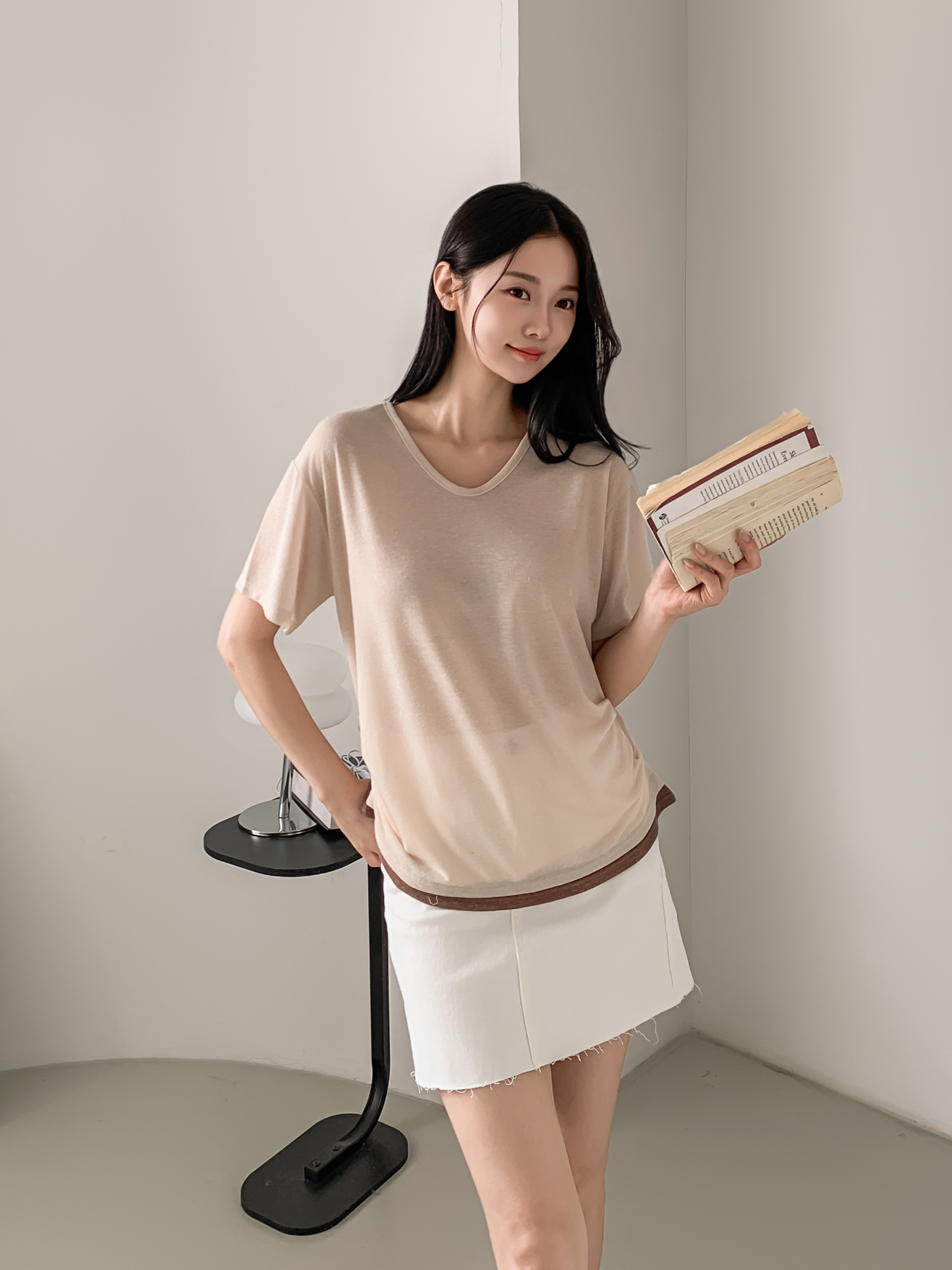 リネン混Vネックルーズ半袖Tシャツ | 詳細画像15