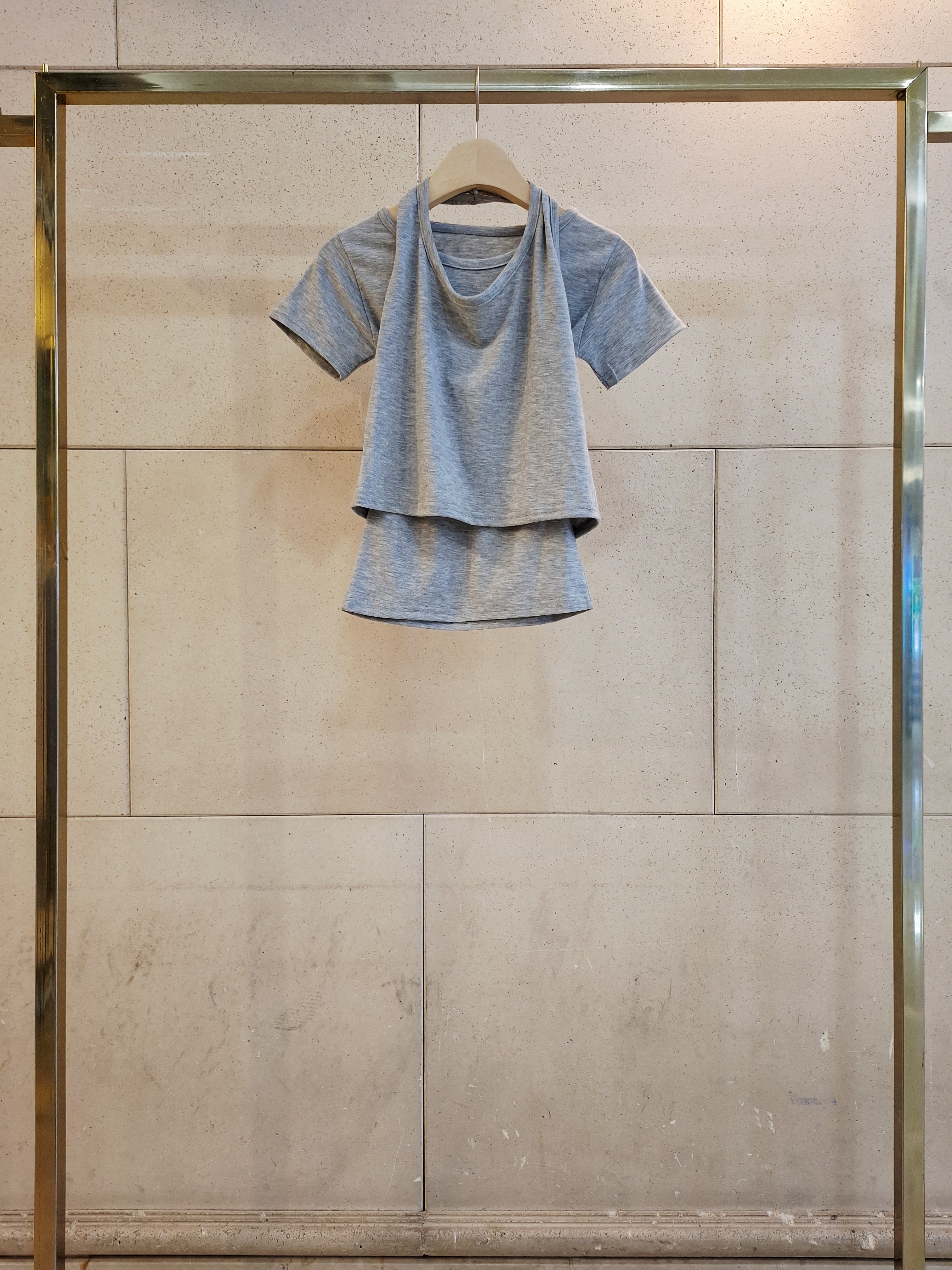 ホルターネックスリム半袖レイヤードTシャツビスチェアンサンブル | 詳細画像11