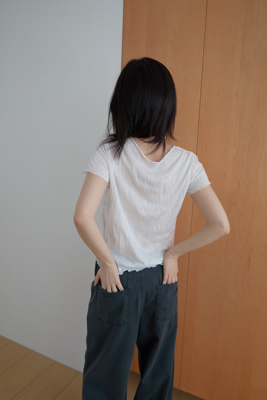 ボタンVネックプリーツベーシッククロップド無地TシャツカーディガンSS | 詳細画像15