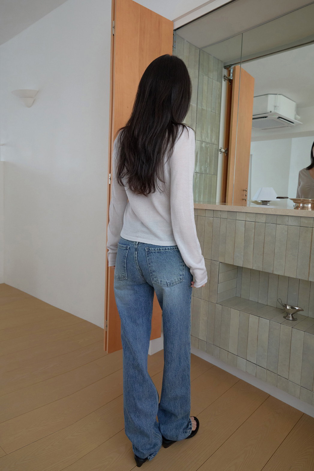 ニットシースルーシルク混シャーリングベーシックセミクロップド無地ニットSS | 詳細画像11