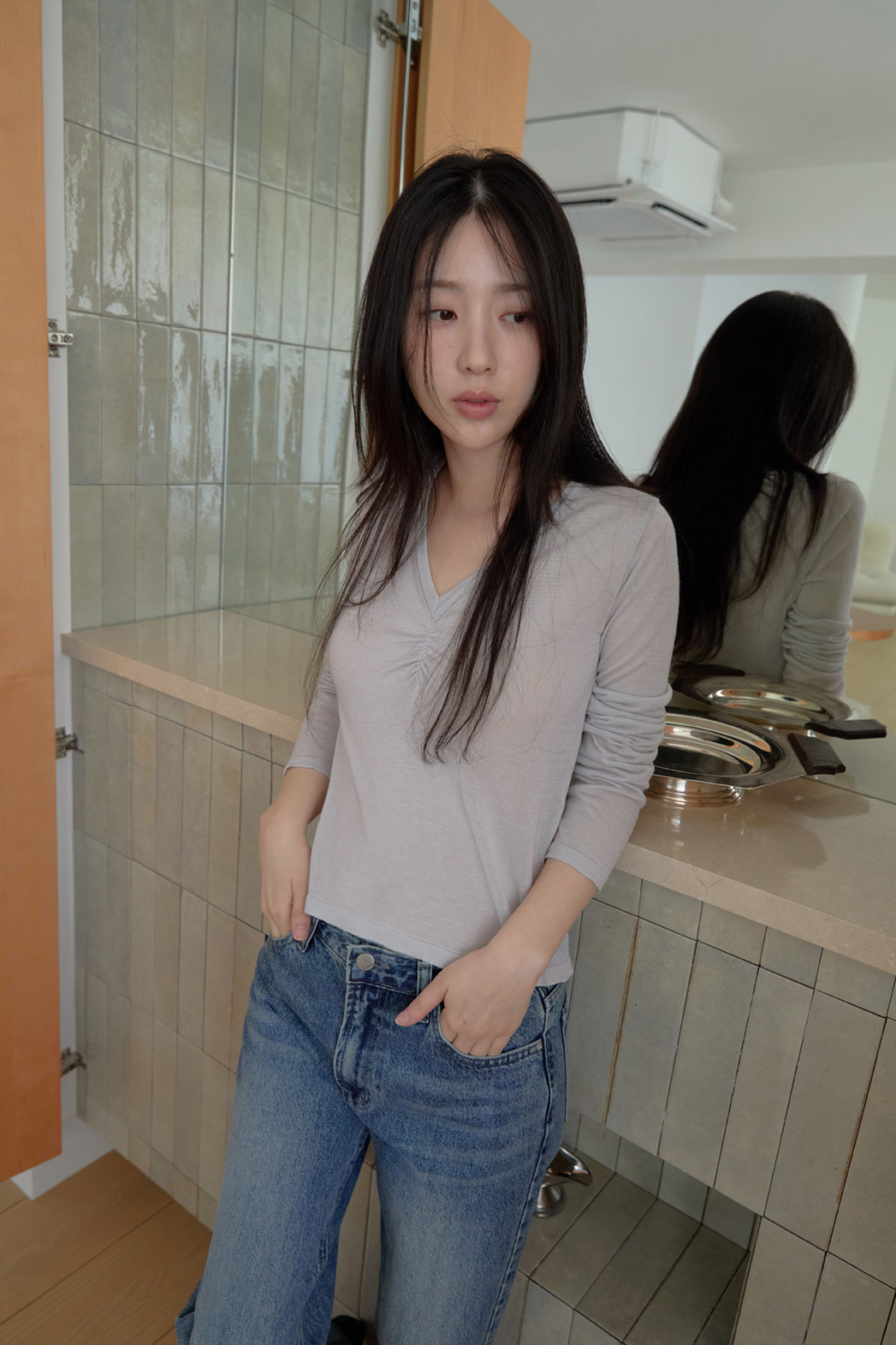 ニットシースルーシルク混シャーリングベーシックセミクロップド無地ニットSS | 詳細画像16