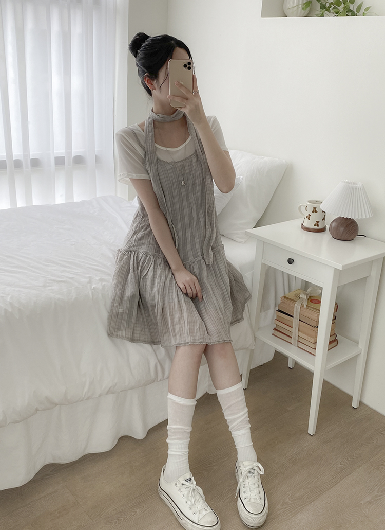 r*n様 新品タグ付✨Milly シルク100% フリルキャミソールワンピース リンクルサイドジップミニキャミワンピース | レディースファッション