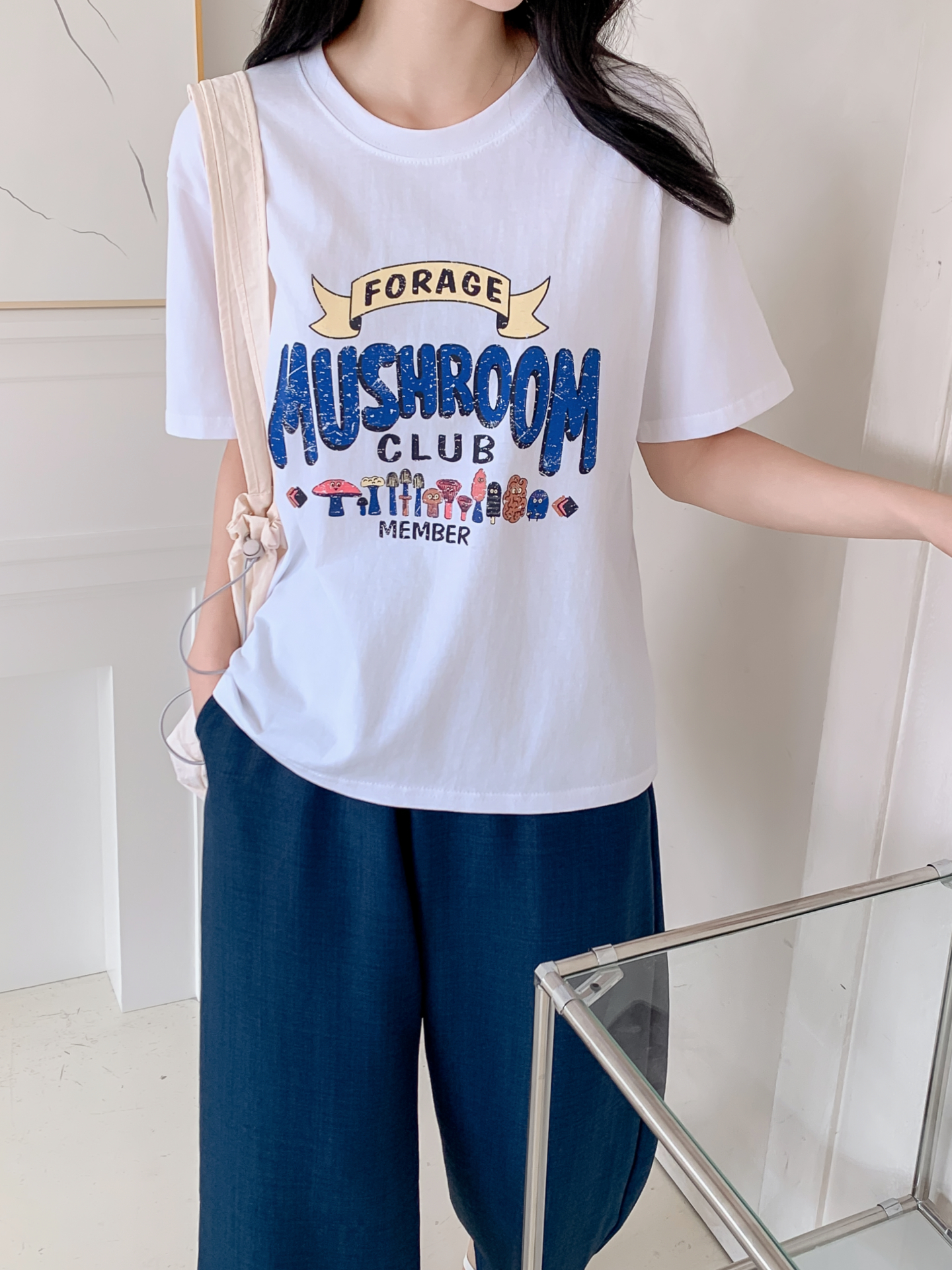 コットンラウンドネックベーシック半袖ロゴTシャツ | 詳細画像25