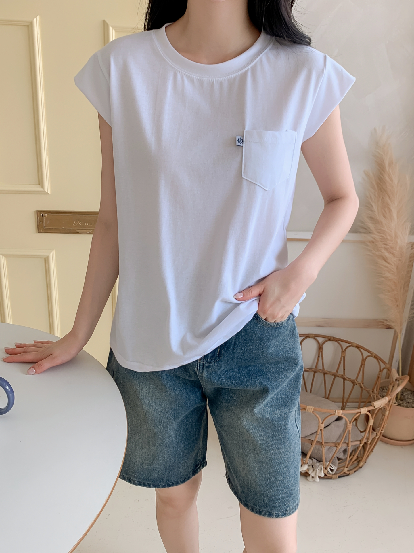 ラウンドネックポケットベーシック半袖Tシャツ | 詳細画像2