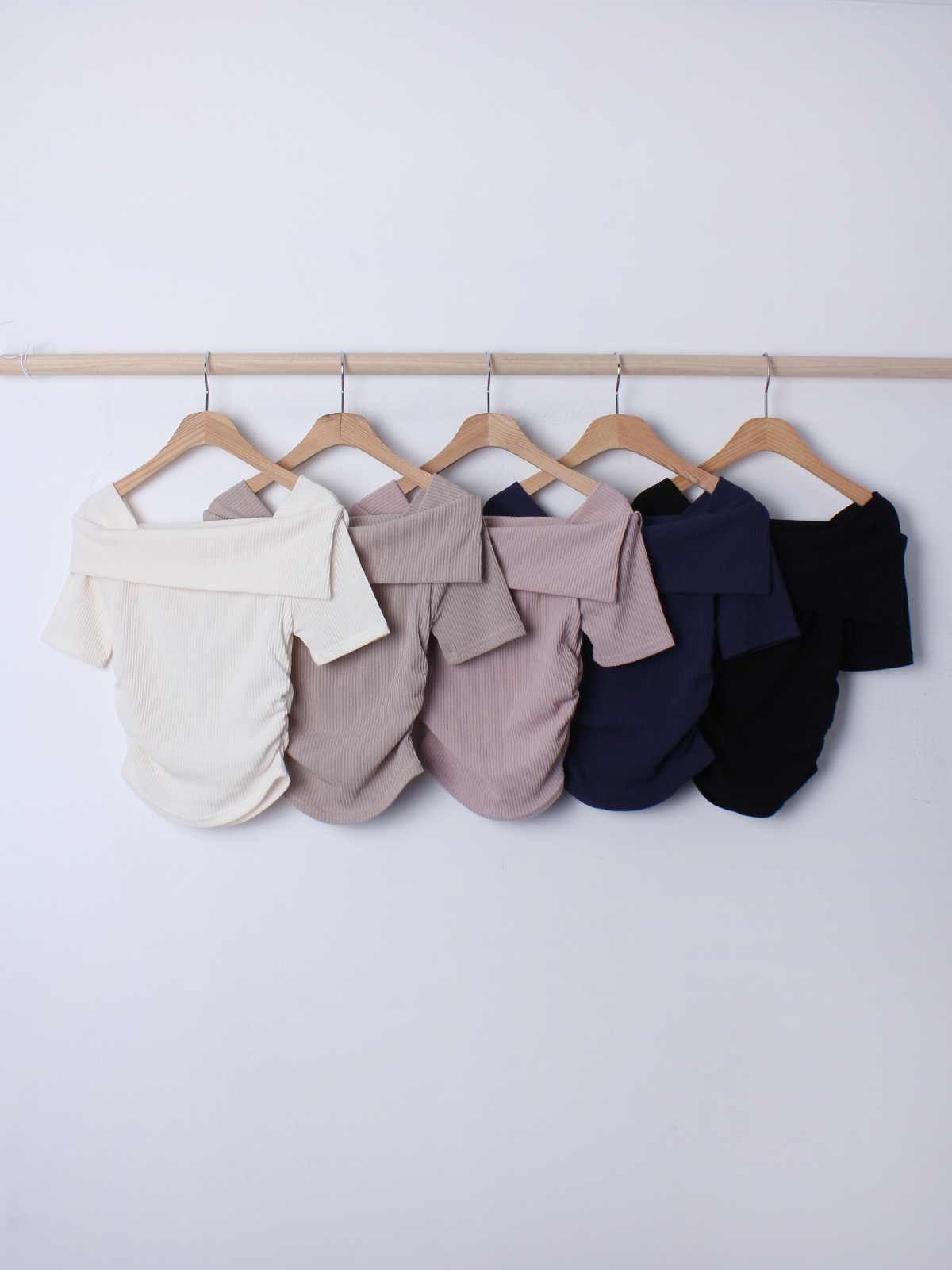 リブオフショルダースリムアンバランス半袖Tシャツ | 詳細画像11