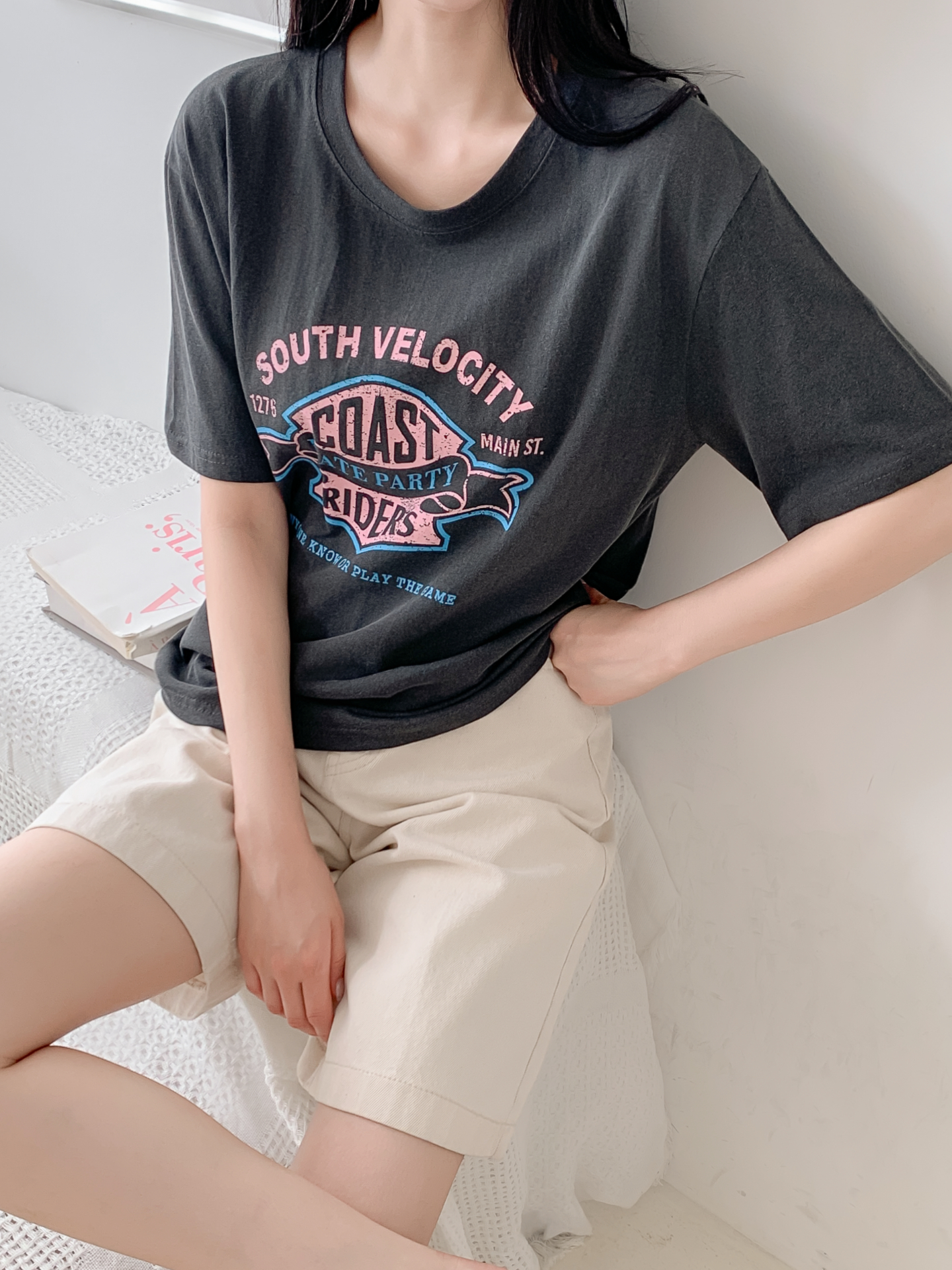 コットンラウンドネックボクシールーズ半袖ロゴTシャツ | 詳細画像26