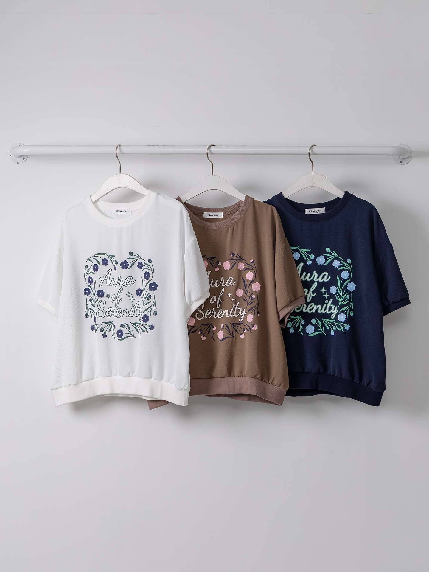 ラウンドネックルーズ半袖ロゴTシャツブラウス | 詳細画像2
