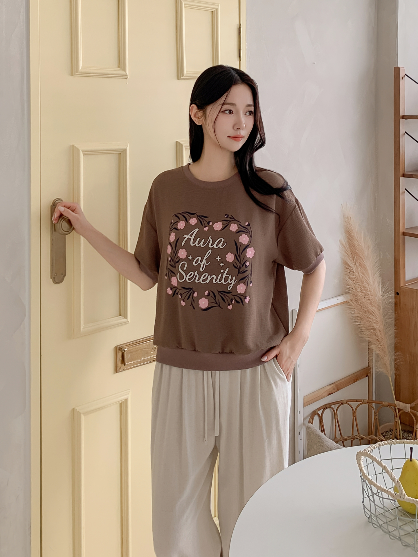 ラウンドネックルーズ半袖ロゴTシャツブラウス | 詳細画像30