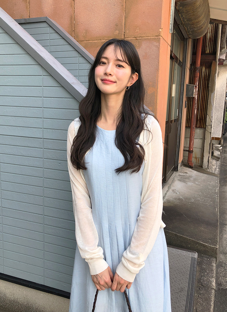 リネン混ラウンドネックロングピンタックヒドゥンジッパーフレアA