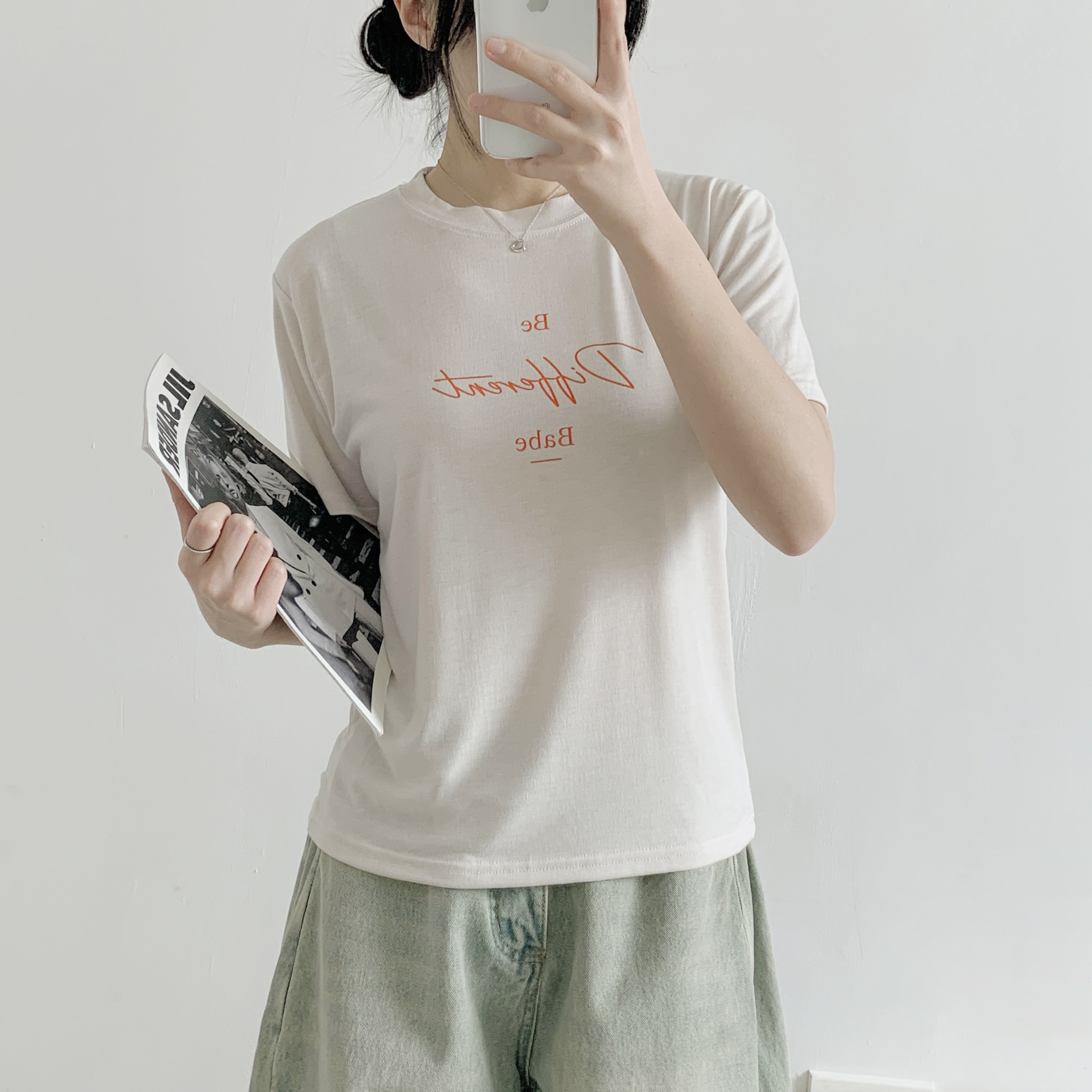 ラウンドネックベーシックスリムロゴプリントTシャツ | 詳細画像8