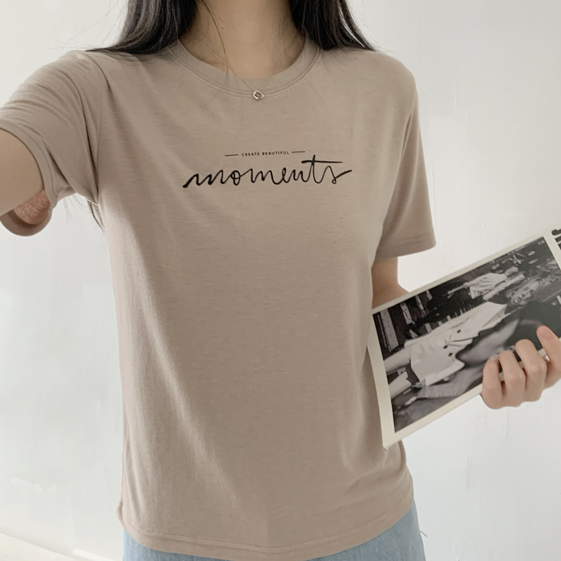 ラウンドネックシンプルベーシック半袖ロゴプリントTシャツ | 詳細画像2