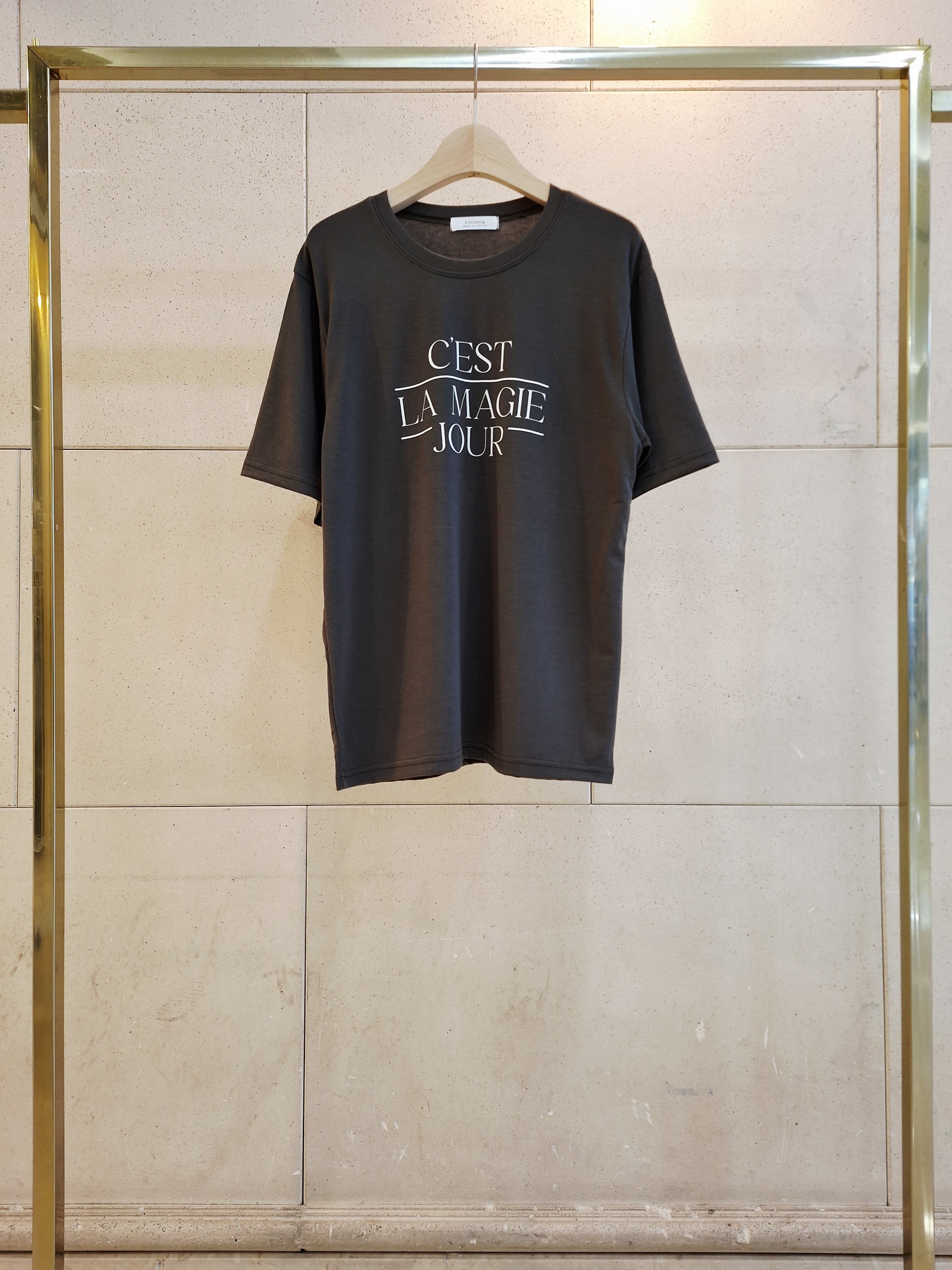 ラウンドネックシンプルベーシック5分丈ロゴプリントTシャツ | 詳細画像8