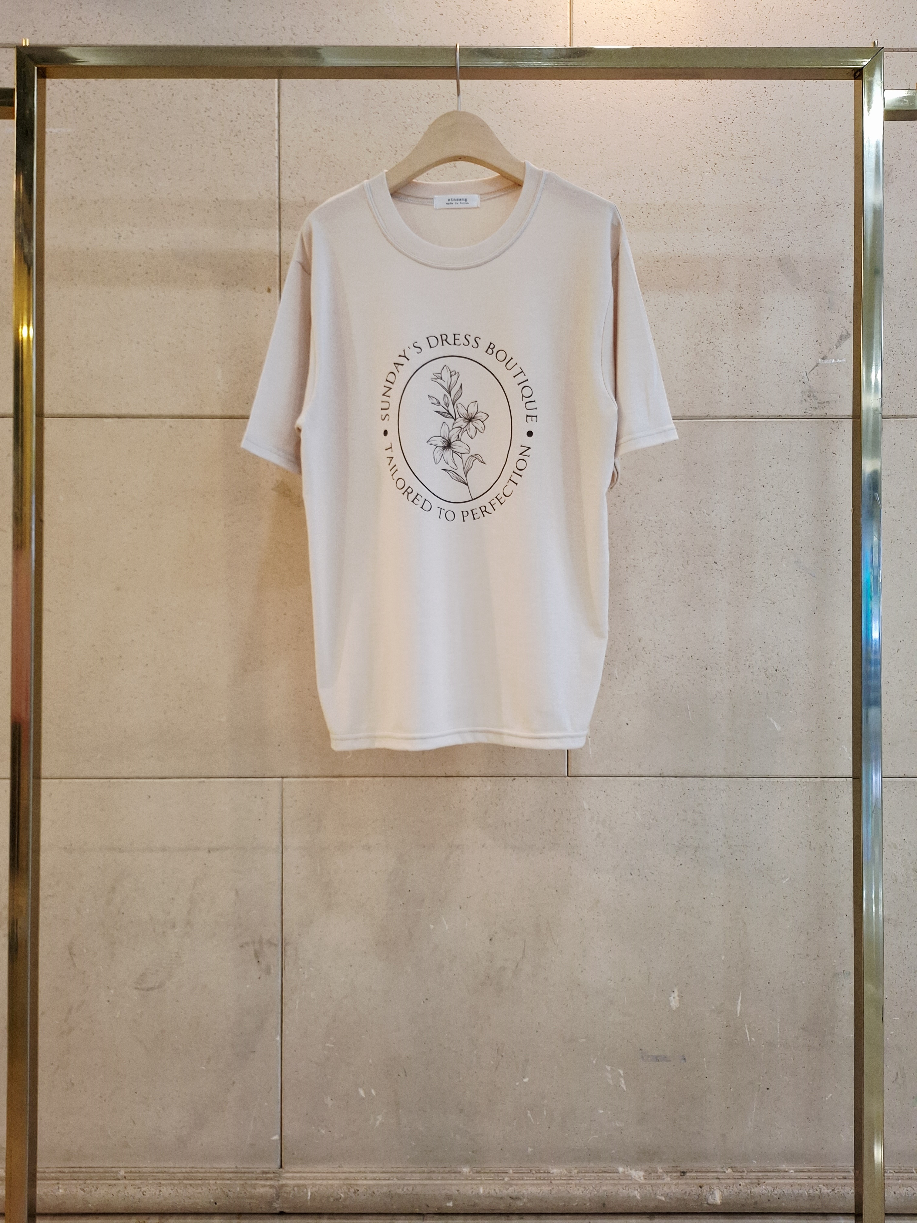 ラウンドネックシンプルベーシック5分丈ロゴプリントTシャツ | 詳細画像10