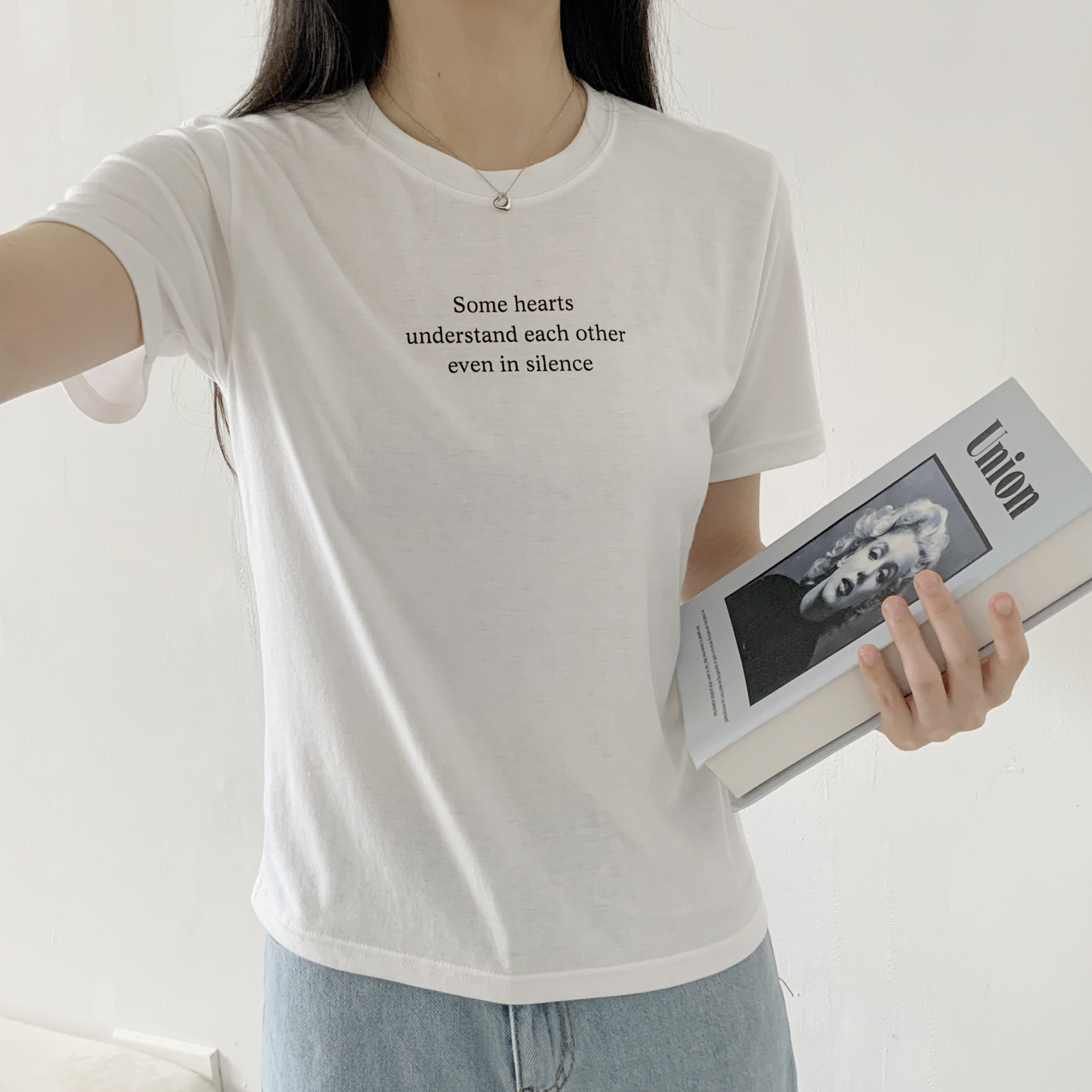 ラウンドネックベーシック半袖レタリングTシャツ | 詳細画像2