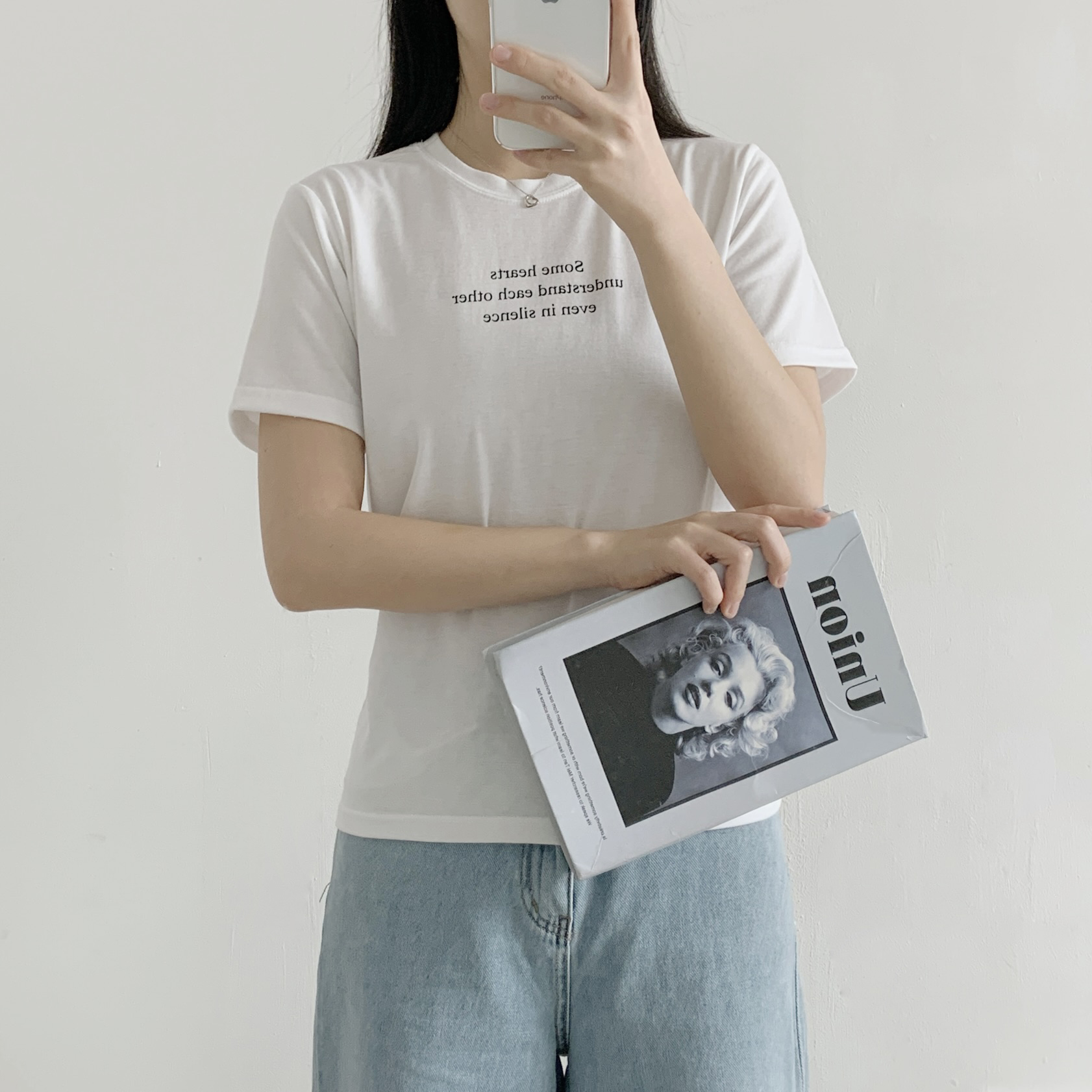 ラウンドネックベーシック半袖レタリングTシャツ | 詳細画像3
