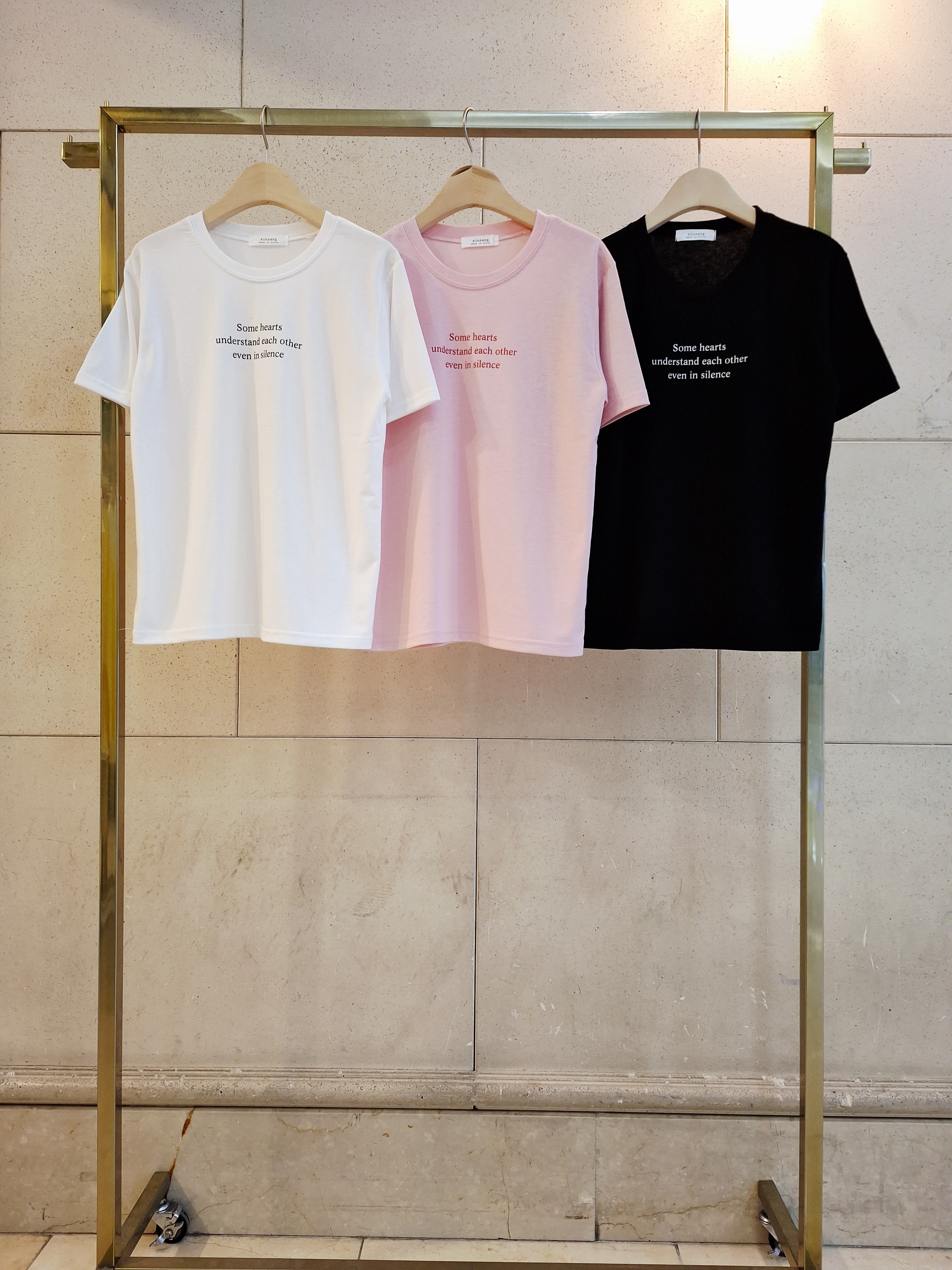 ラウンドネックベーシック半袖レタリングTシャツ | 詳細画像12