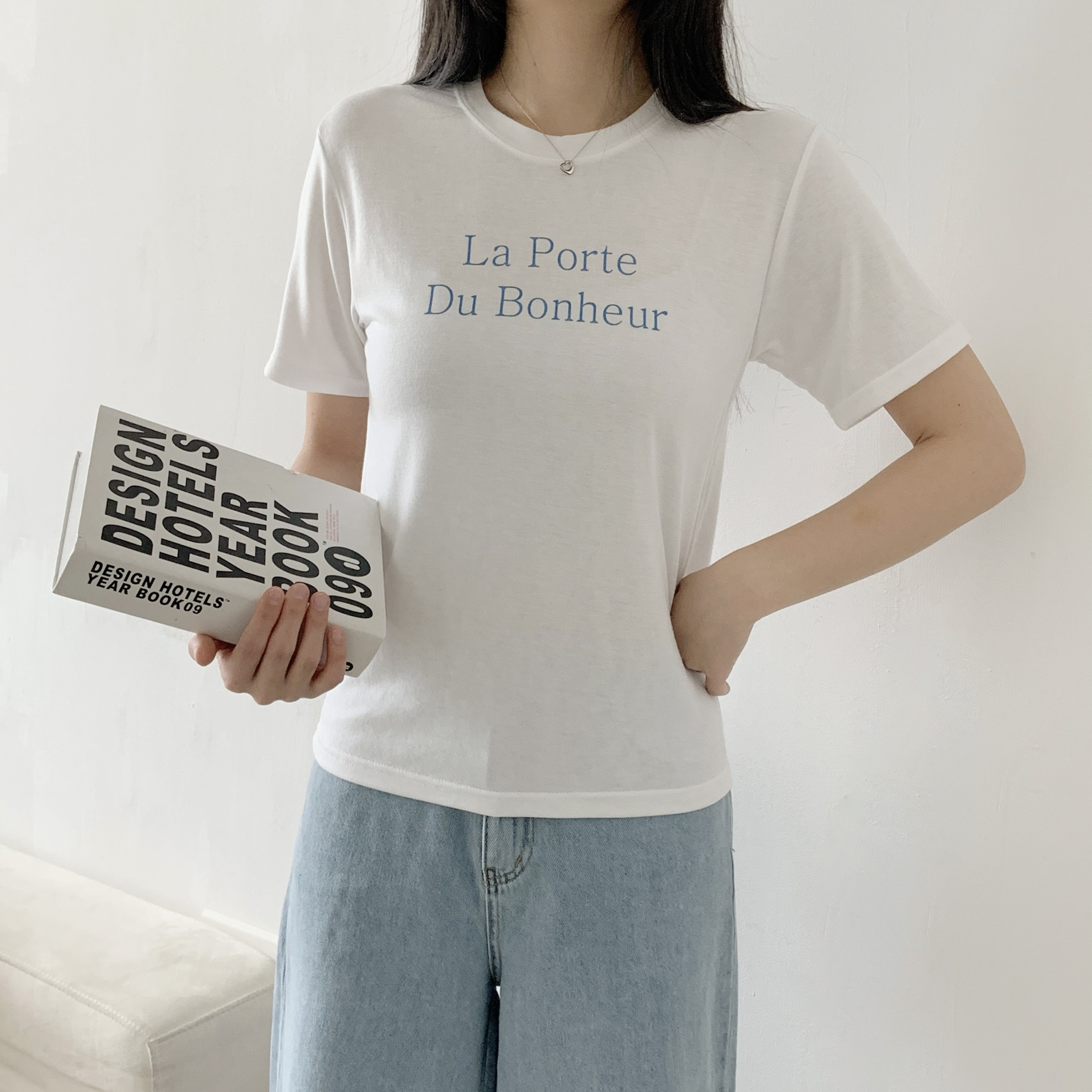 ラウンドネックベーシック半袖レタリングTシャツ | 詳細画像4