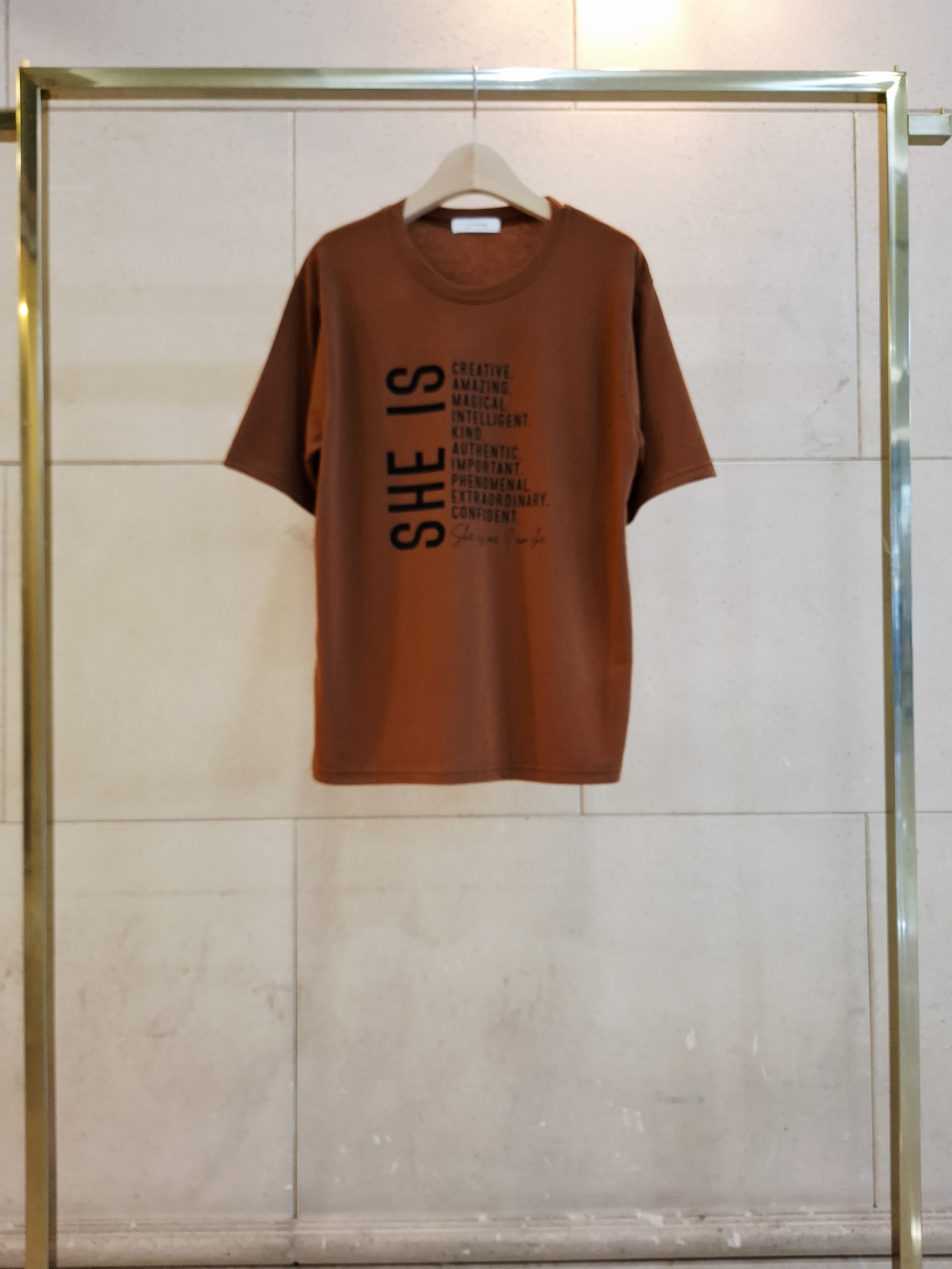 ラウンドネックルーズ半袖レタリングTシャツ | 詳細画像9