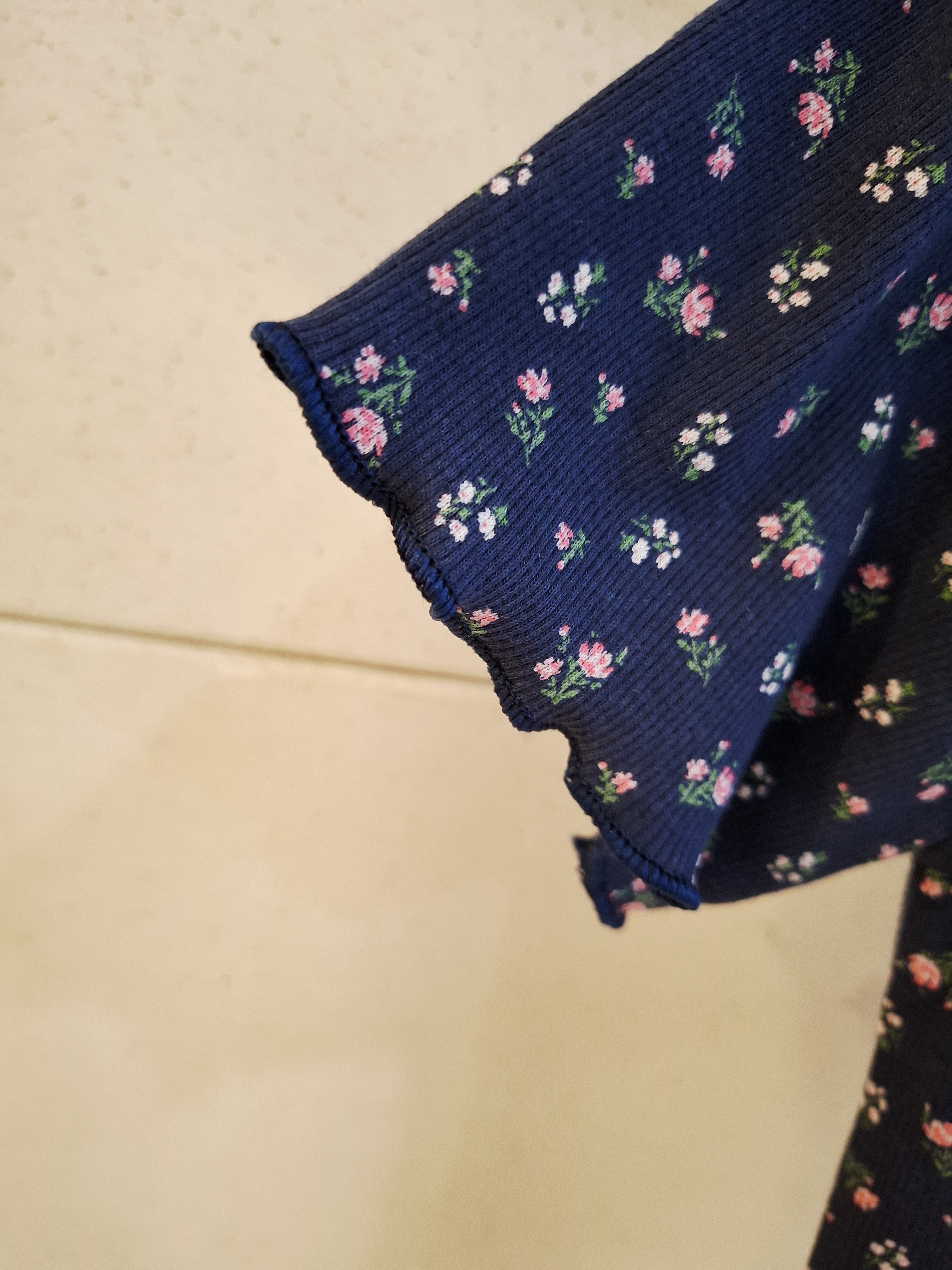 ラウンドネック半袖小花柄Tシャツ | 詳細画像13