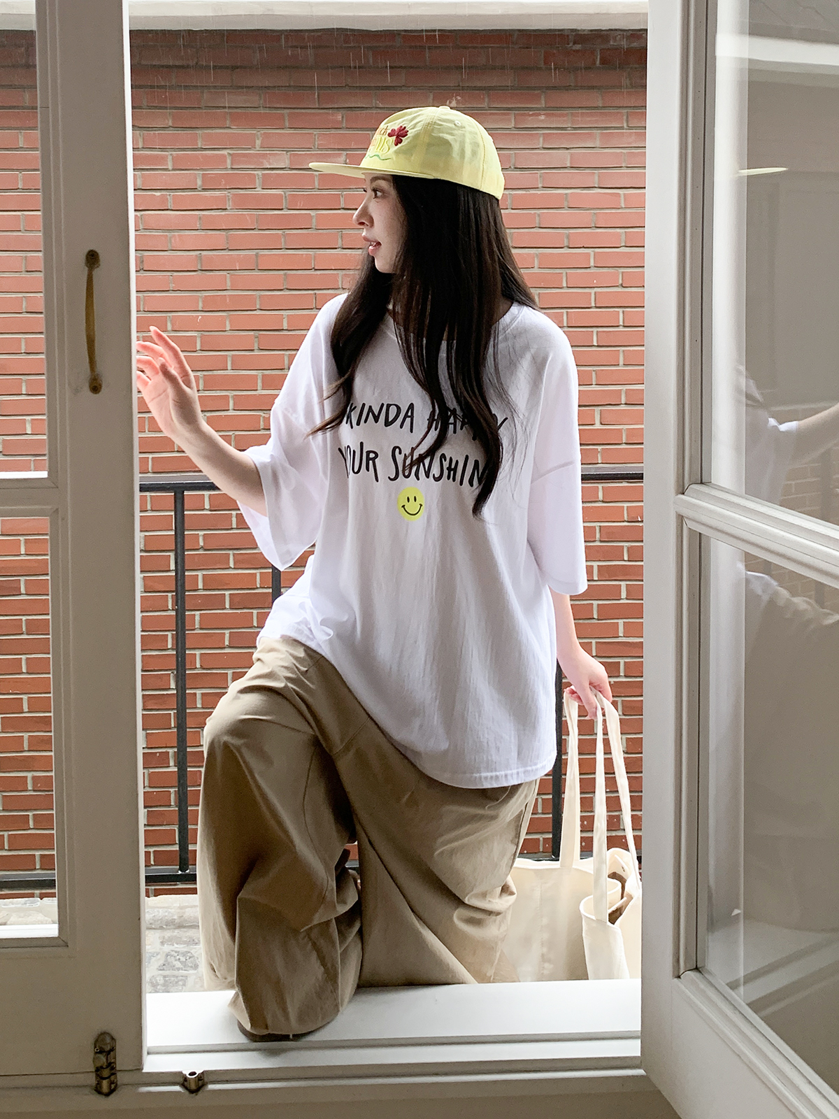 ラウンドネックボクシールーズ半袖レタリングTシャツ | 詳細画像2