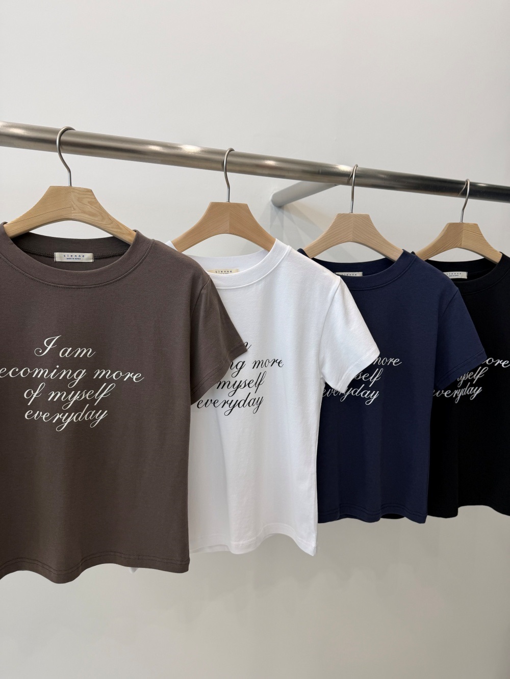 ラウンドネックスリム半袖レタリングTシャツ | 詳細画像7