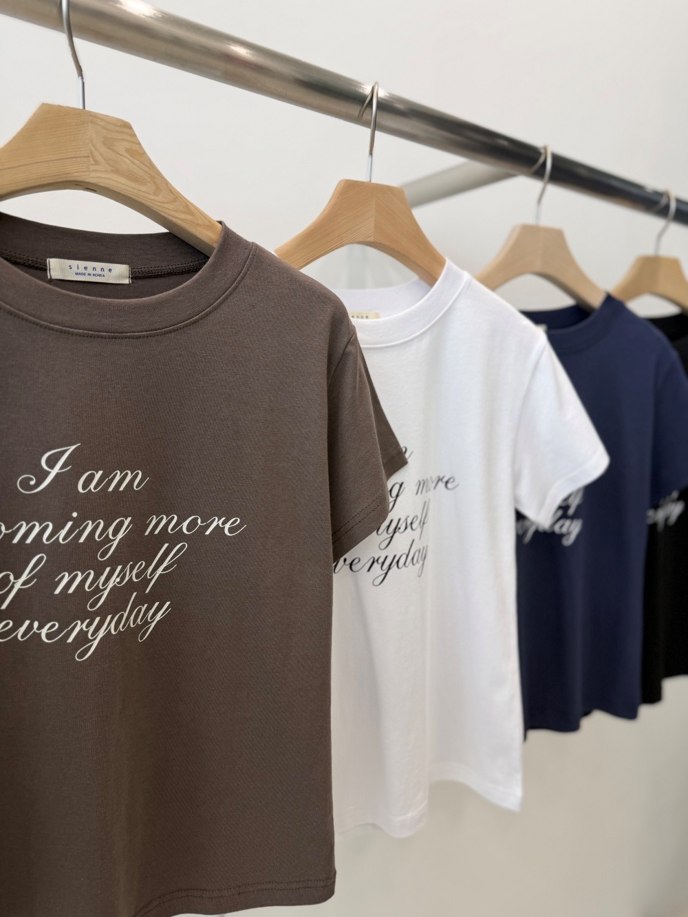 ラウンドネックスリム半袖レタリングTシャツ | 詳細画像8