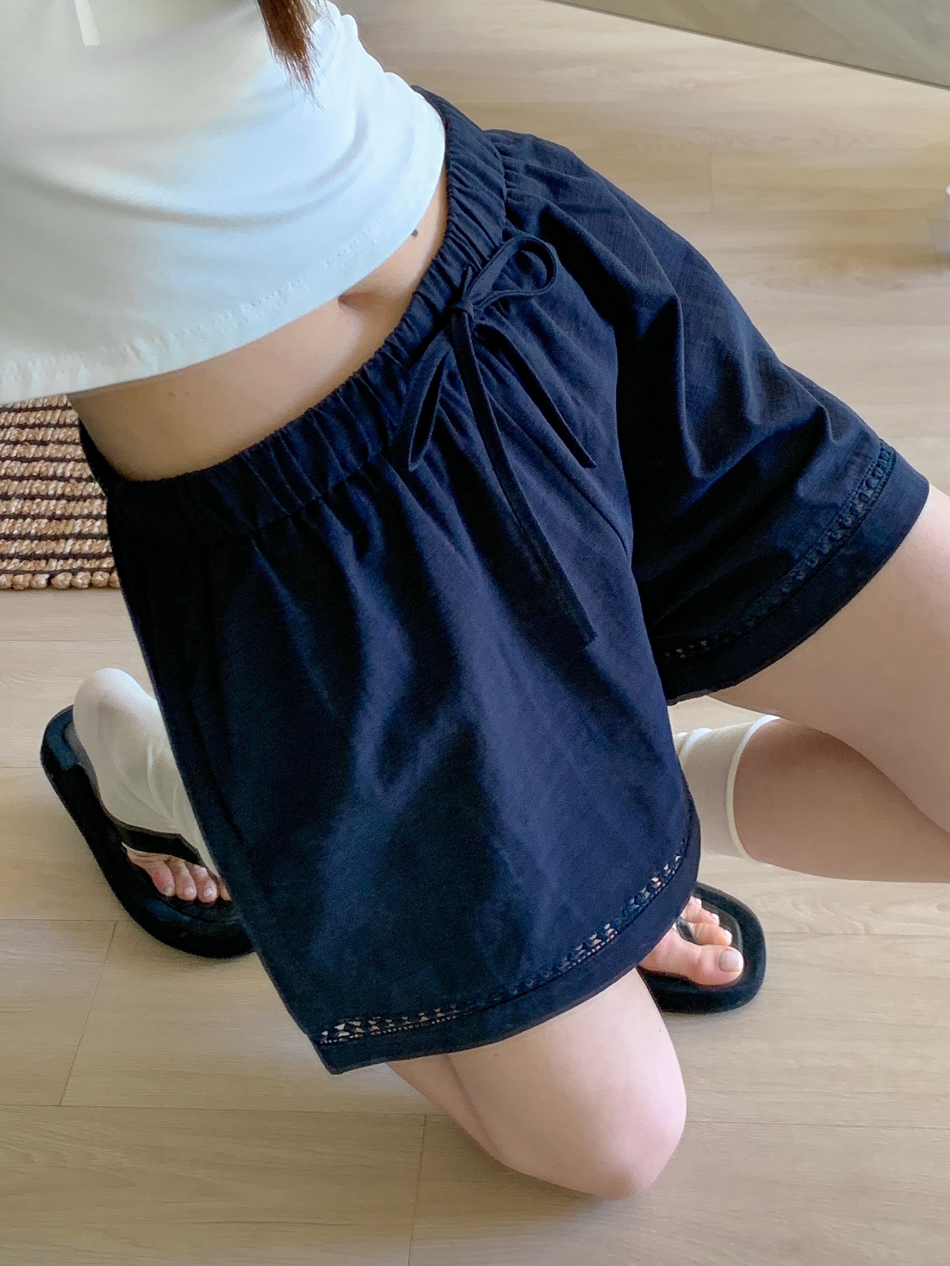 ドローストリングパンチングウエストゴムワイドショートパンツ | 詳細画像3