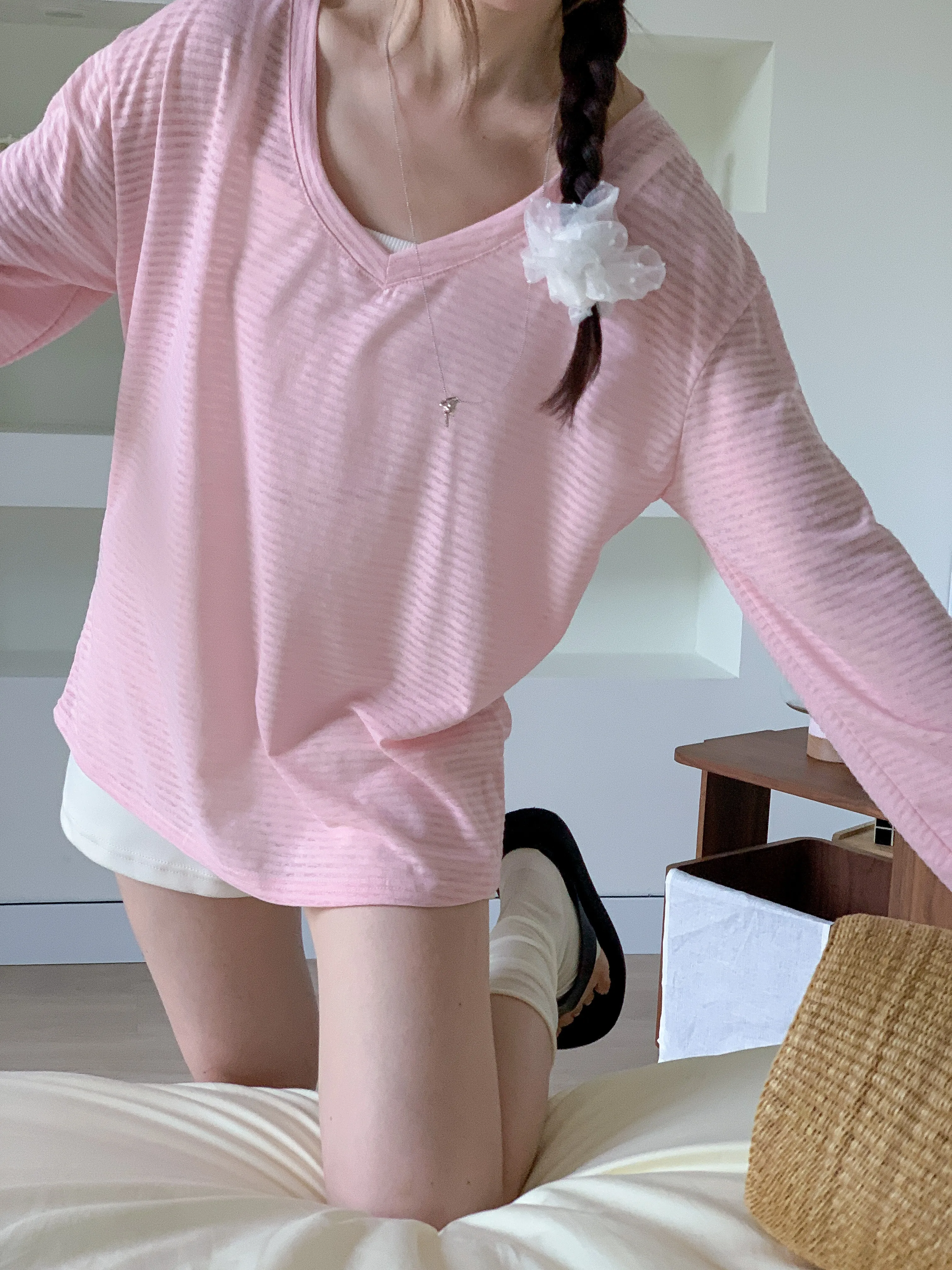 Vネックオーバーサイズ長袖ボーダーTシャツ | 詳細画像1