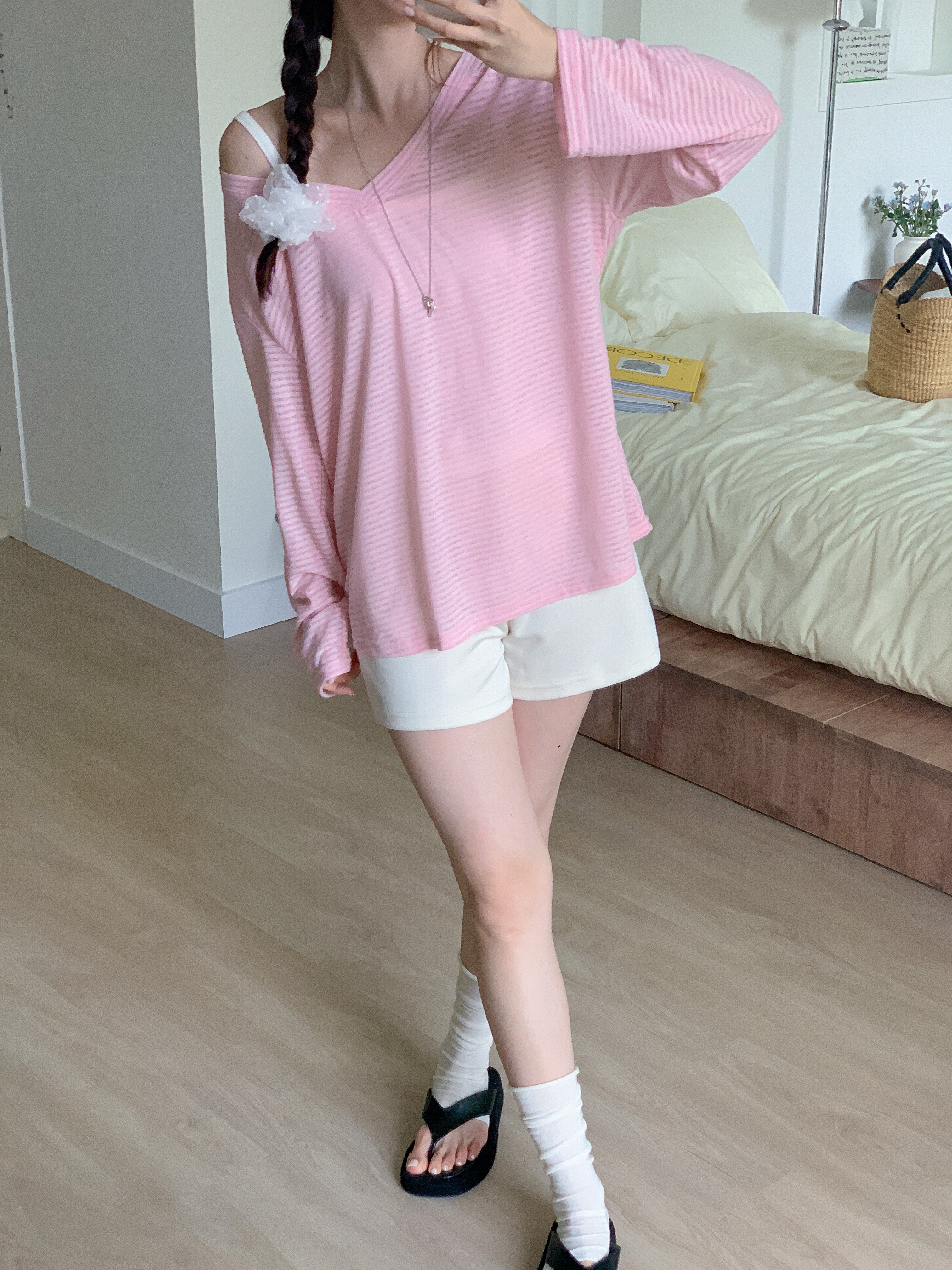 Vネックオーバーサイズ長袖ボーダーTシャツ | 詳細画像5