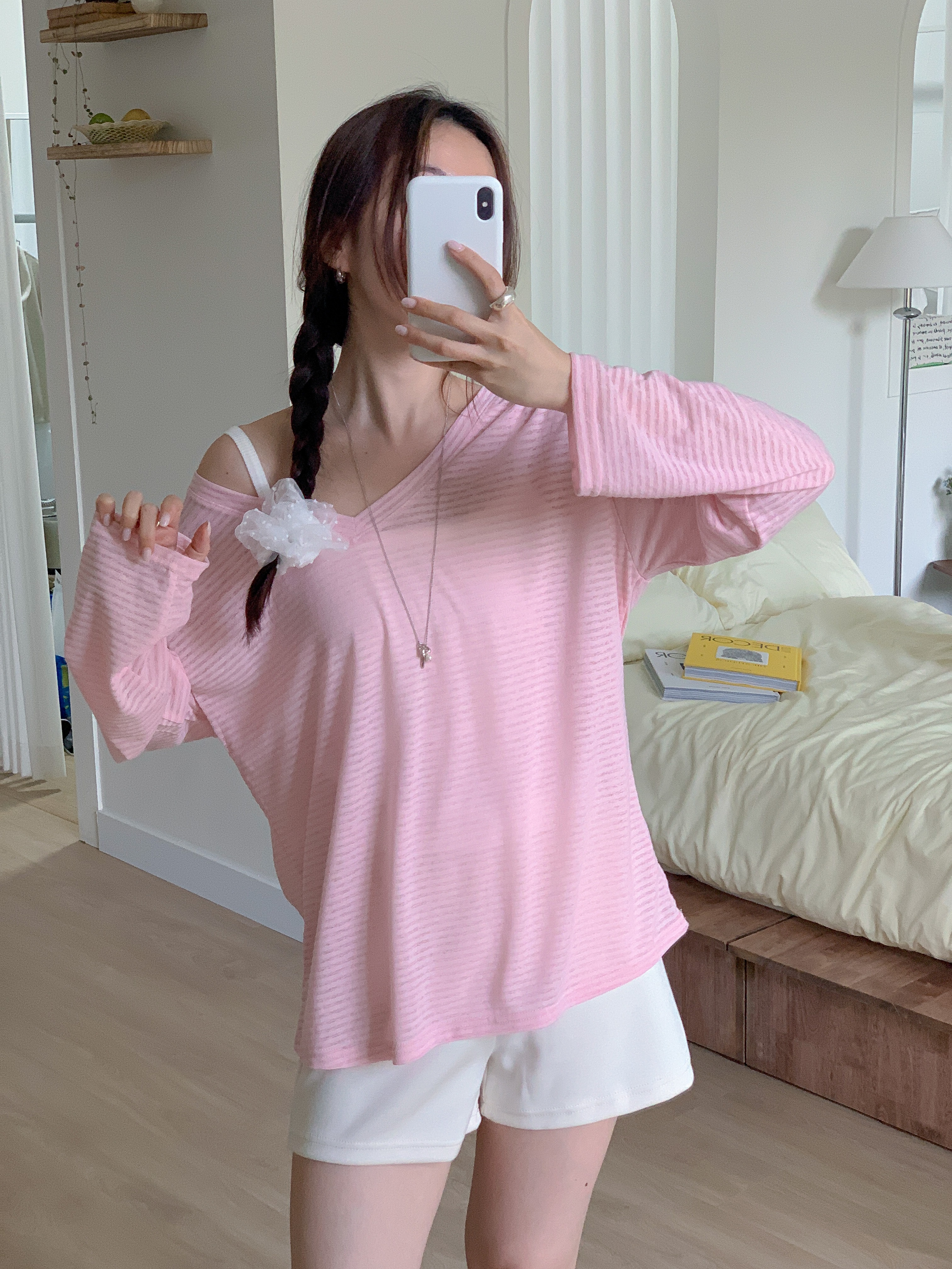 Vネックオーバーサイズ長袖ボーダーTシャツ | 詳細画像17