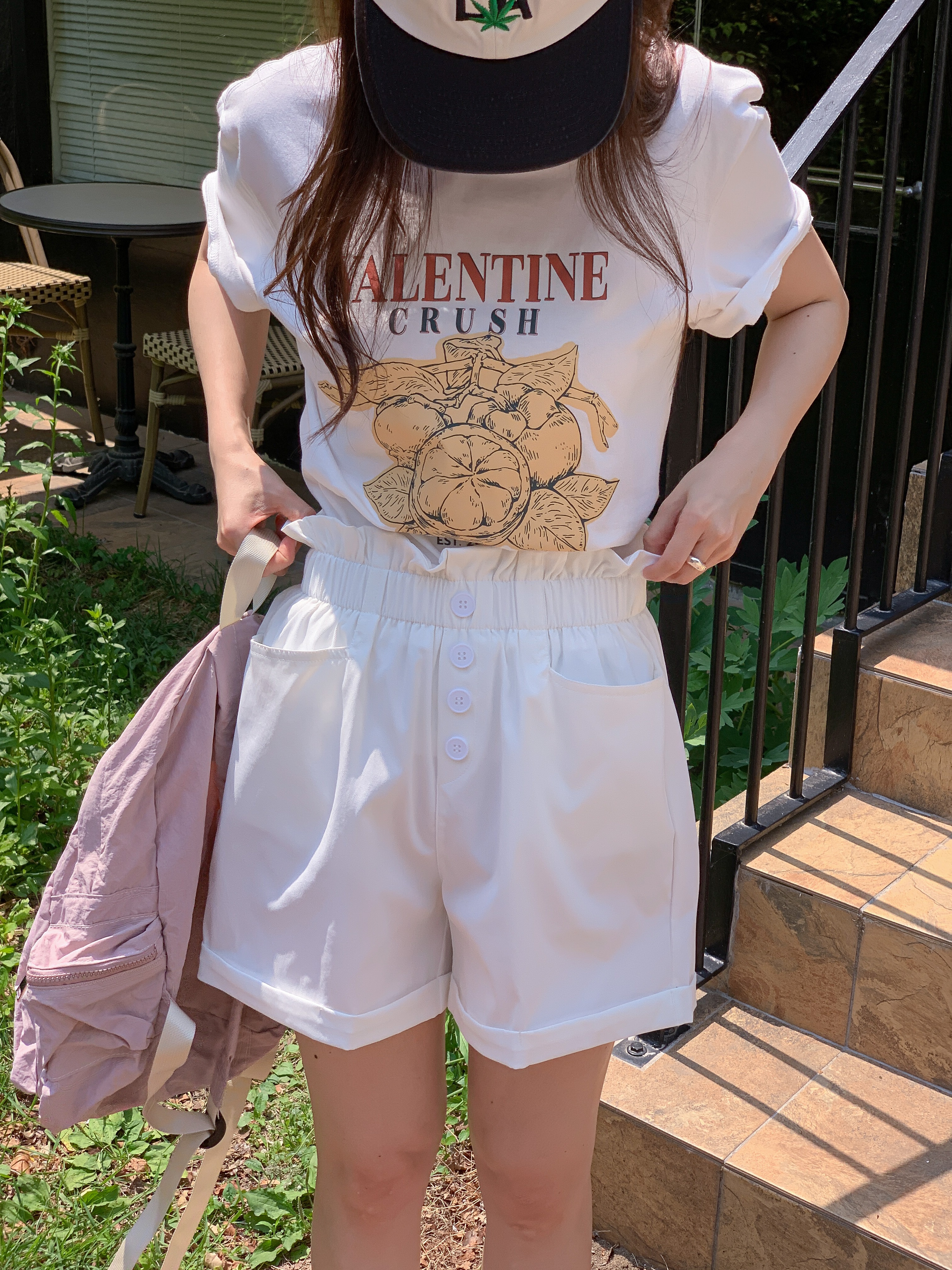 フリルウエストゴムロールアップフェイクボタンショートパンツ | 詳細画像6