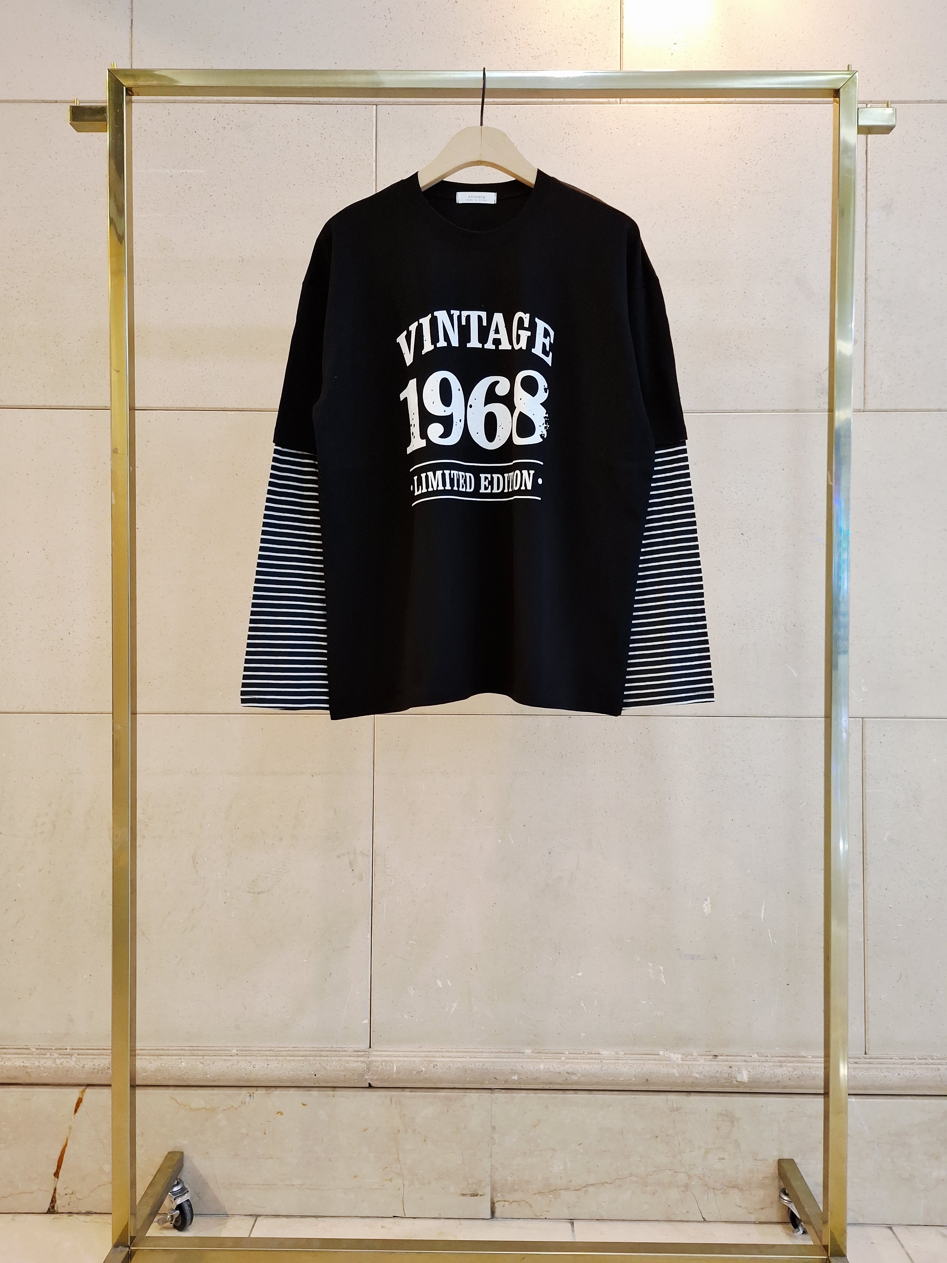 オーバーサイズレイヤード風長袖レタリングボーダーナンバーTシャツ | 詳細画像9
