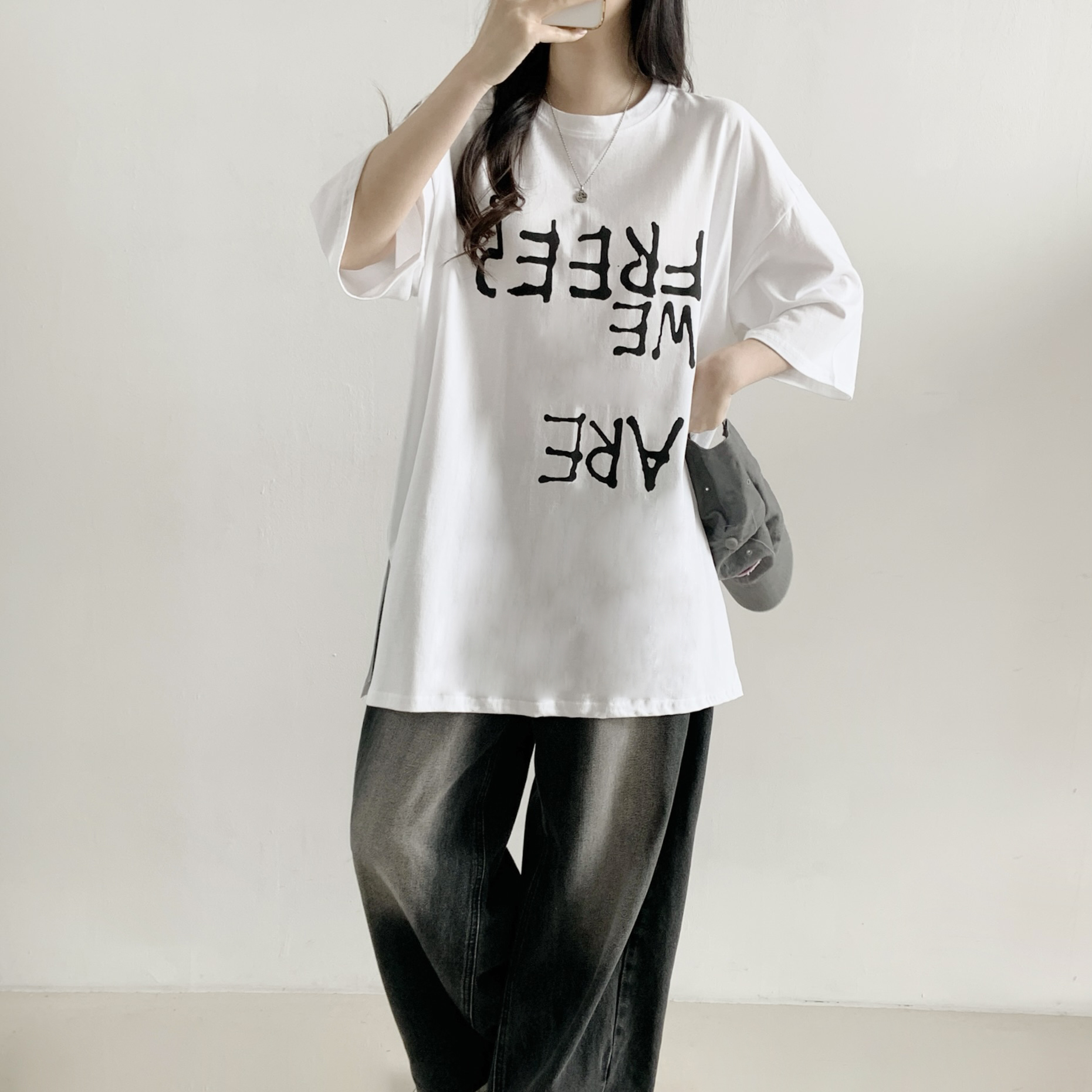 コットンラウンドネックボクシー半袖レタリングTシャツ | 詳細画像10