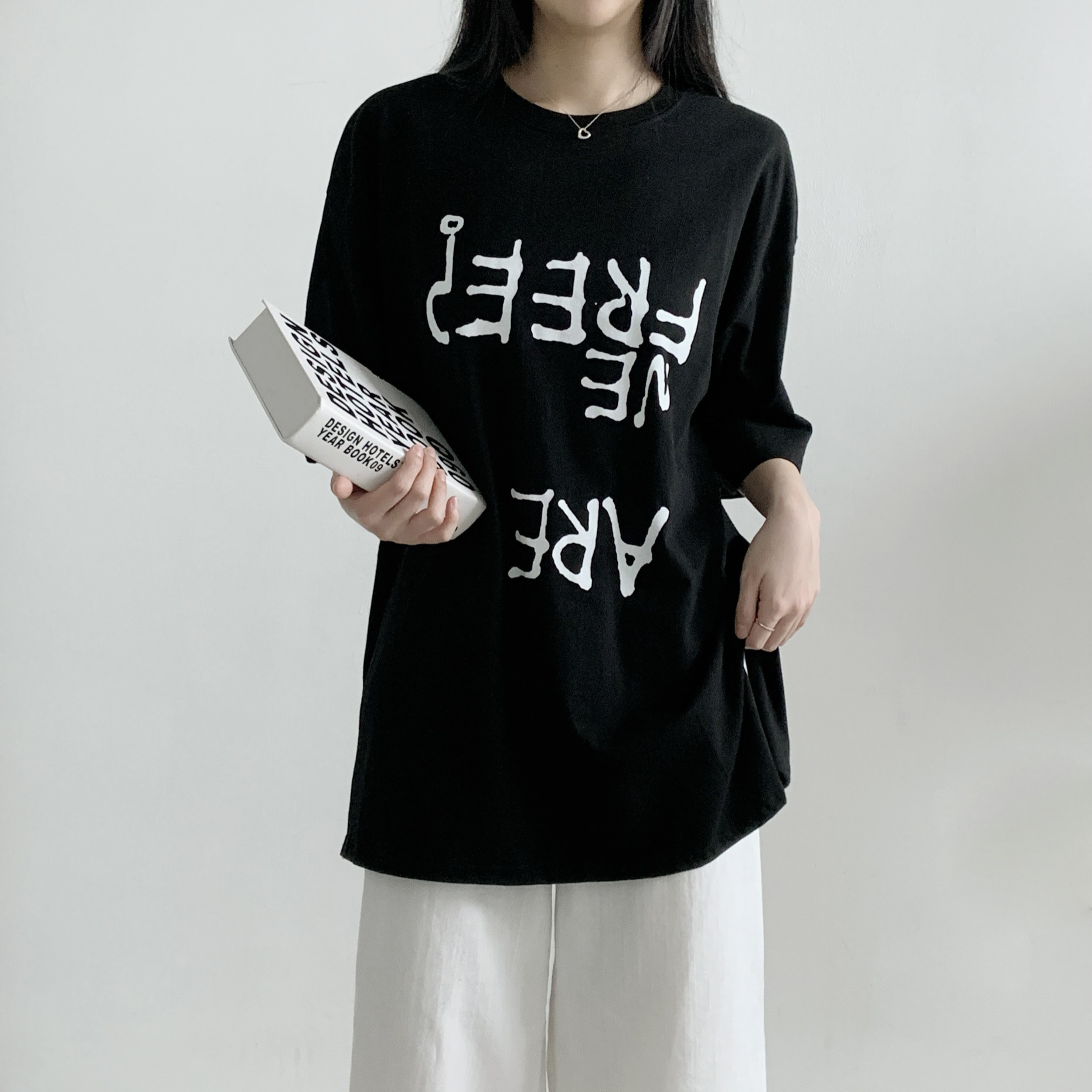 コットンラウンドネックボクシー半袖レタリングTシャツ | 詳細画像5