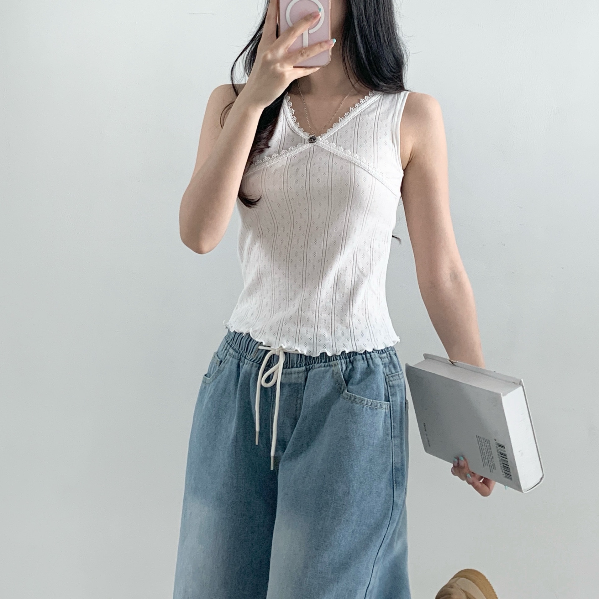Vネックフリルパンチングシンプルスリムレースノースリーブ | 詳細画像4