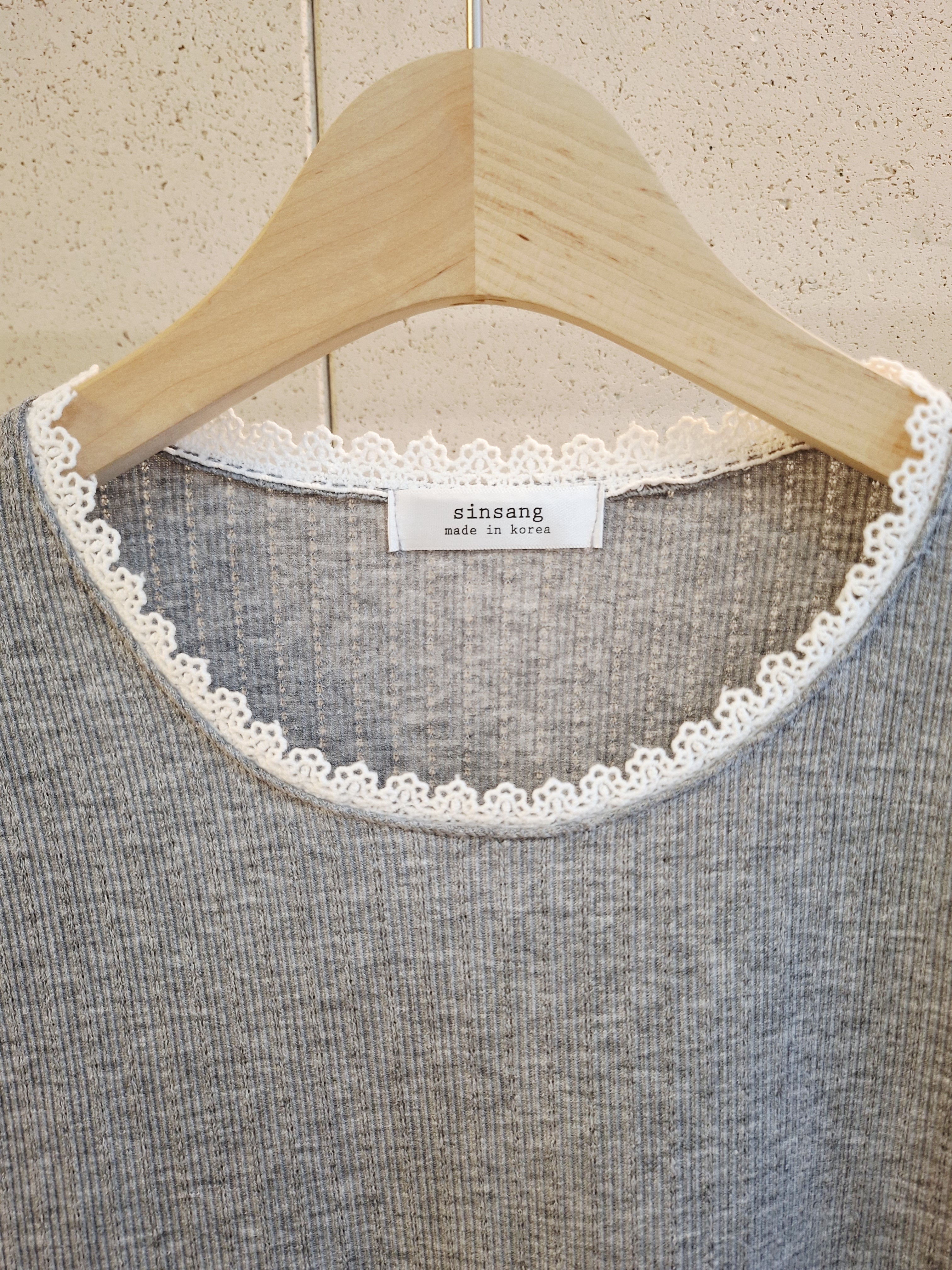 ラウンドネックスリム半袖セミクロップドレースTシャツ | 詳細画像4