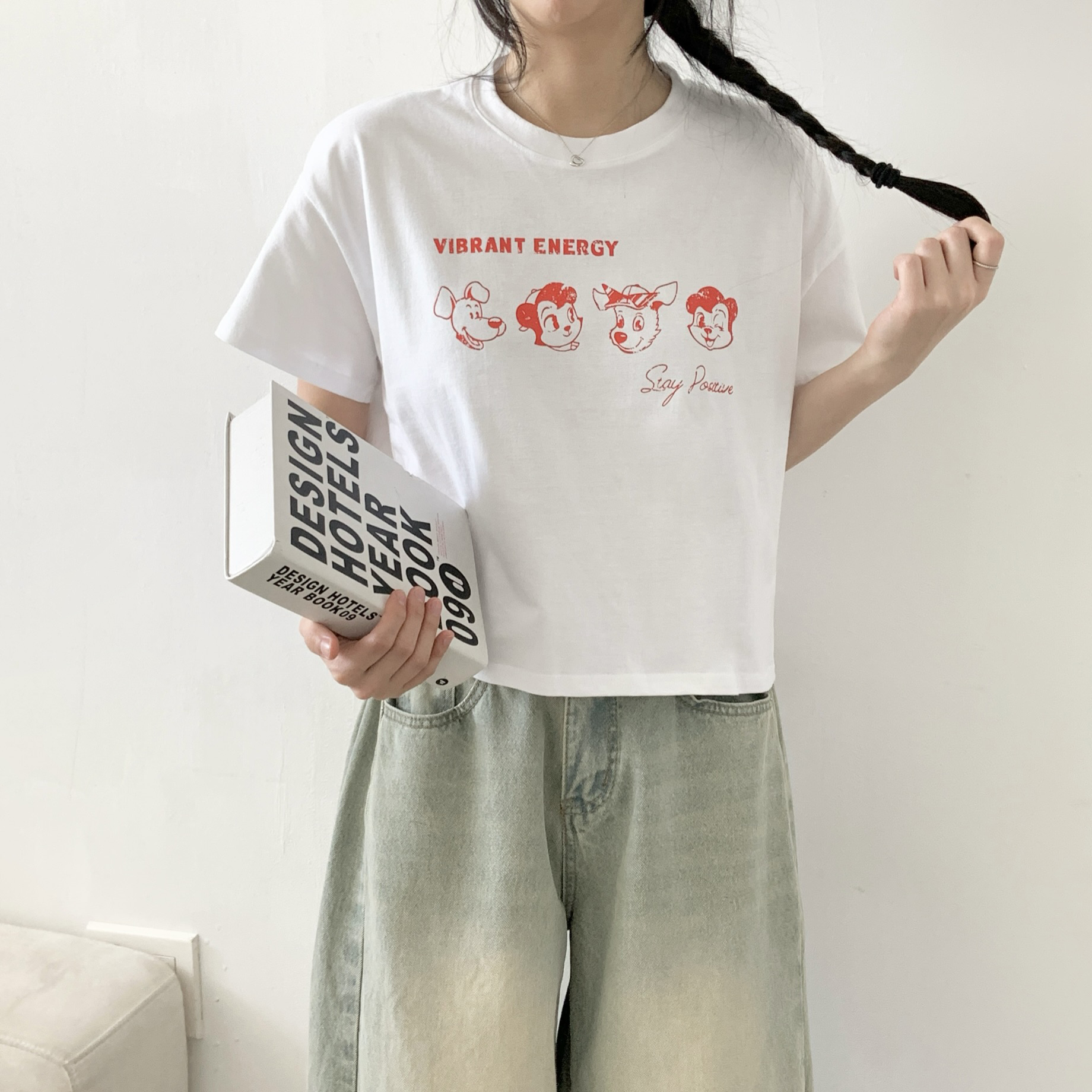 ラウンドネッククロップドワイドドロップショルダープリントTシャツ | 詳細画像9