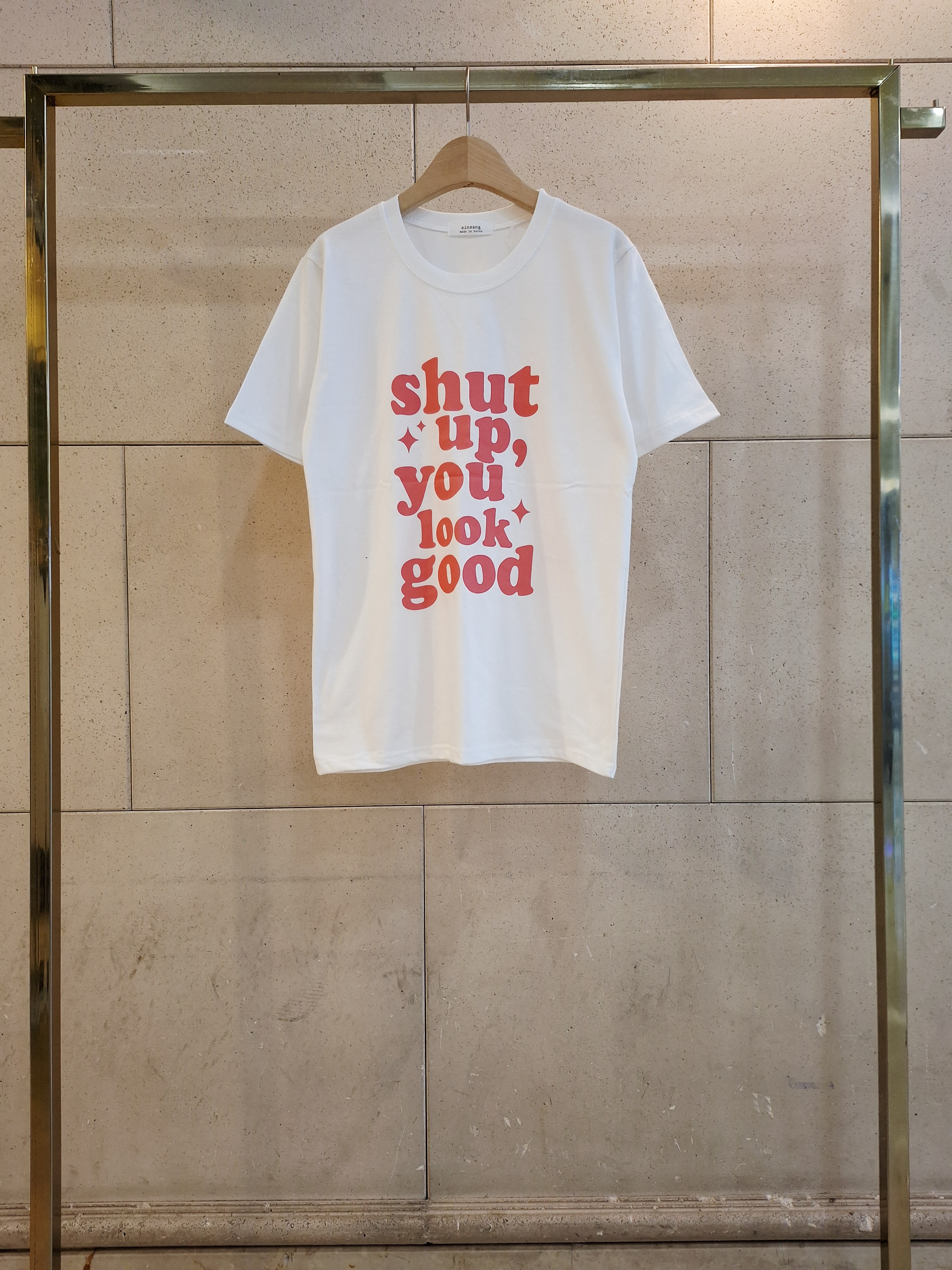 ラウンドネックオーバーサイズルーズレタリングTシャツ | 詳細画像2