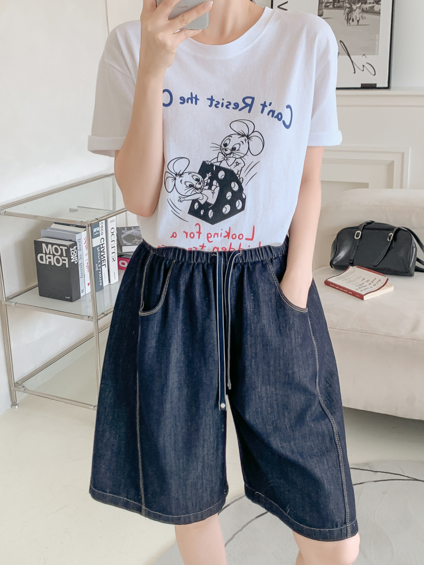 コットンラウンドネックボクシールーズ半袖ロゴTシャツ | 詳細画像20