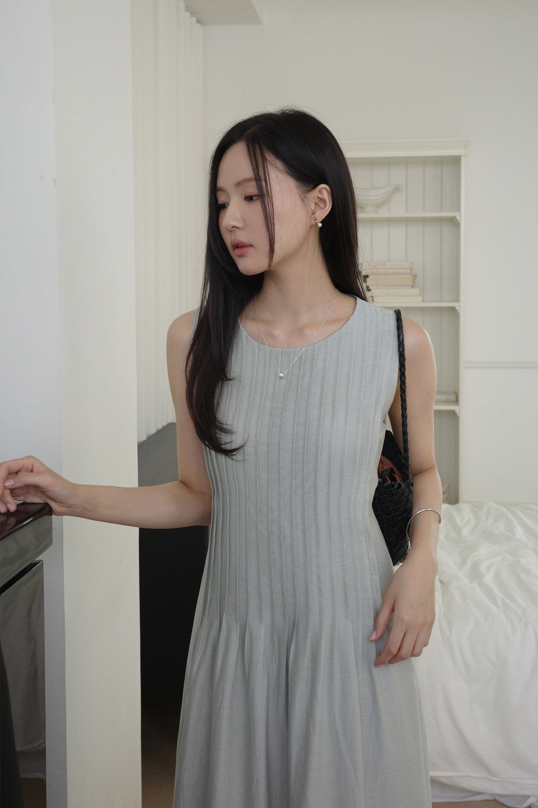リネン混Uネックリンクル無地ノースリワンピース | DHOLIC | 詳細画像12